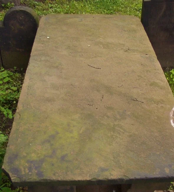 Jonathan Dickson is buried at the First Presbyterian Churchyard, Elizabeth, New Jersey.