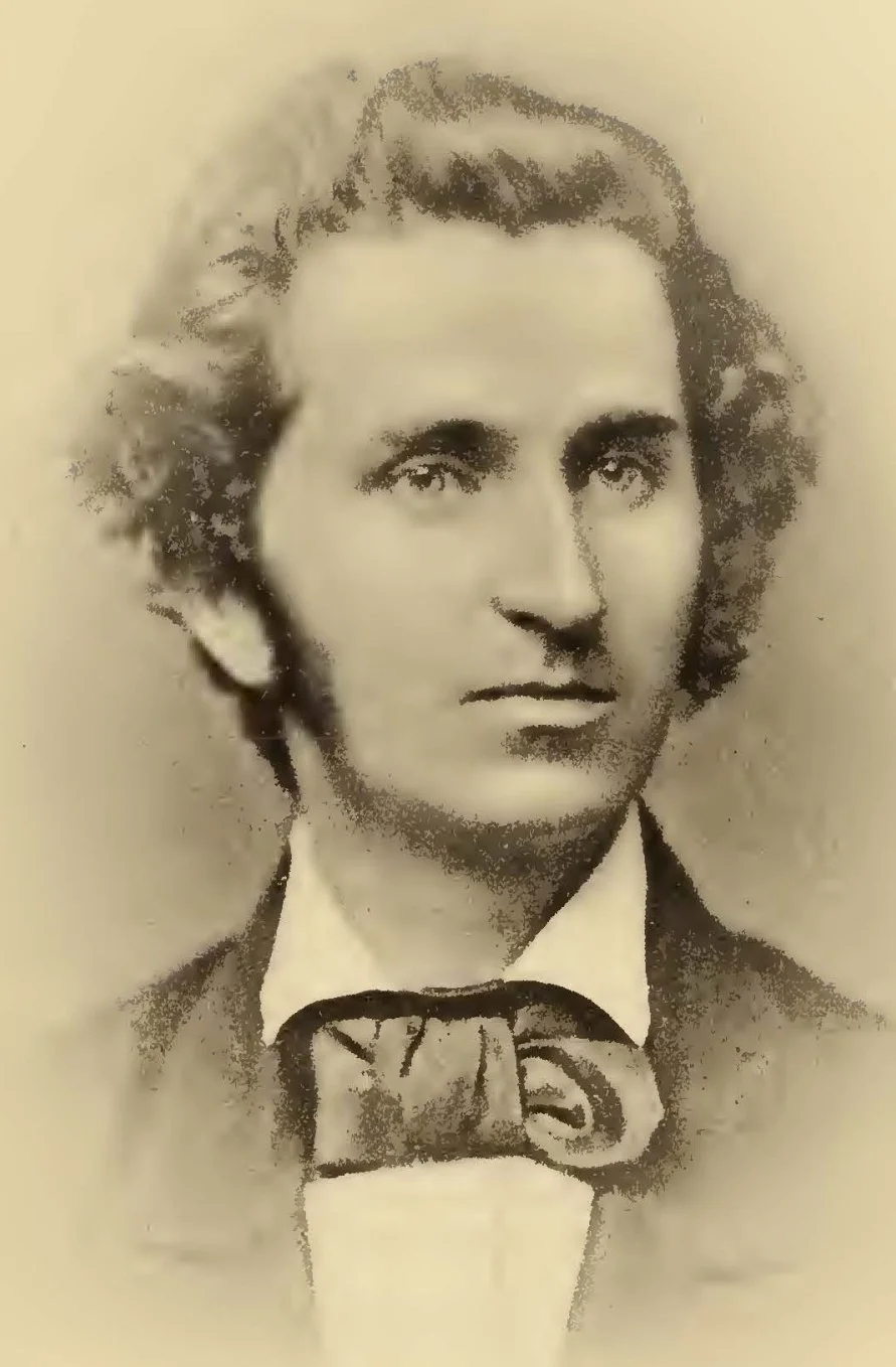 Hoge, William James photo cropped.jpg