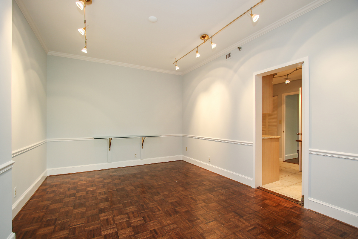 Fairweather 8101 Conn. Ave. Condo DR.jpg