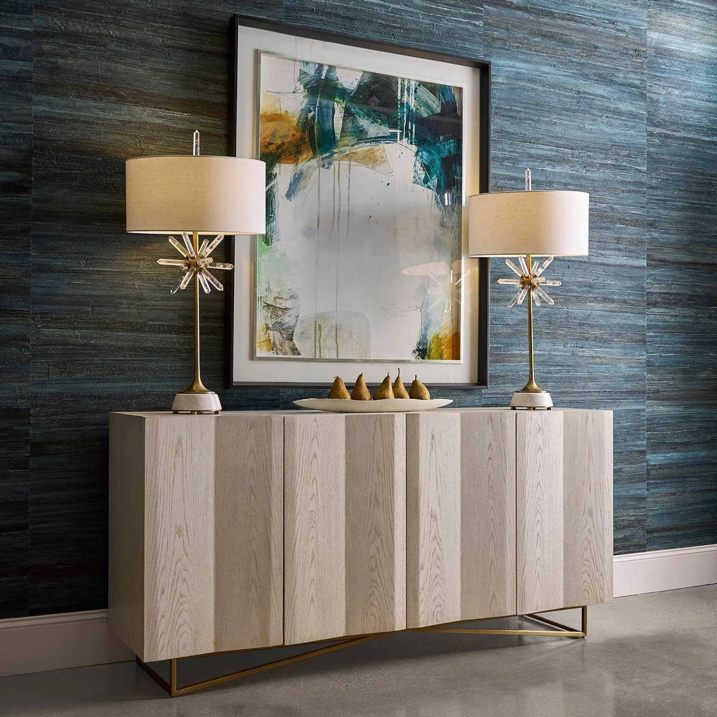 Such stunning items from Uttermost's Revelation line.
.
.
.
.
.
#uttermost #uttermoststyle #revelationuttermost #lookslikesomeonesdecorating #HPMKT #highpoint #market #furniture #design #decor #chic #style #home #homegoods #homedesign #homeinspiratio