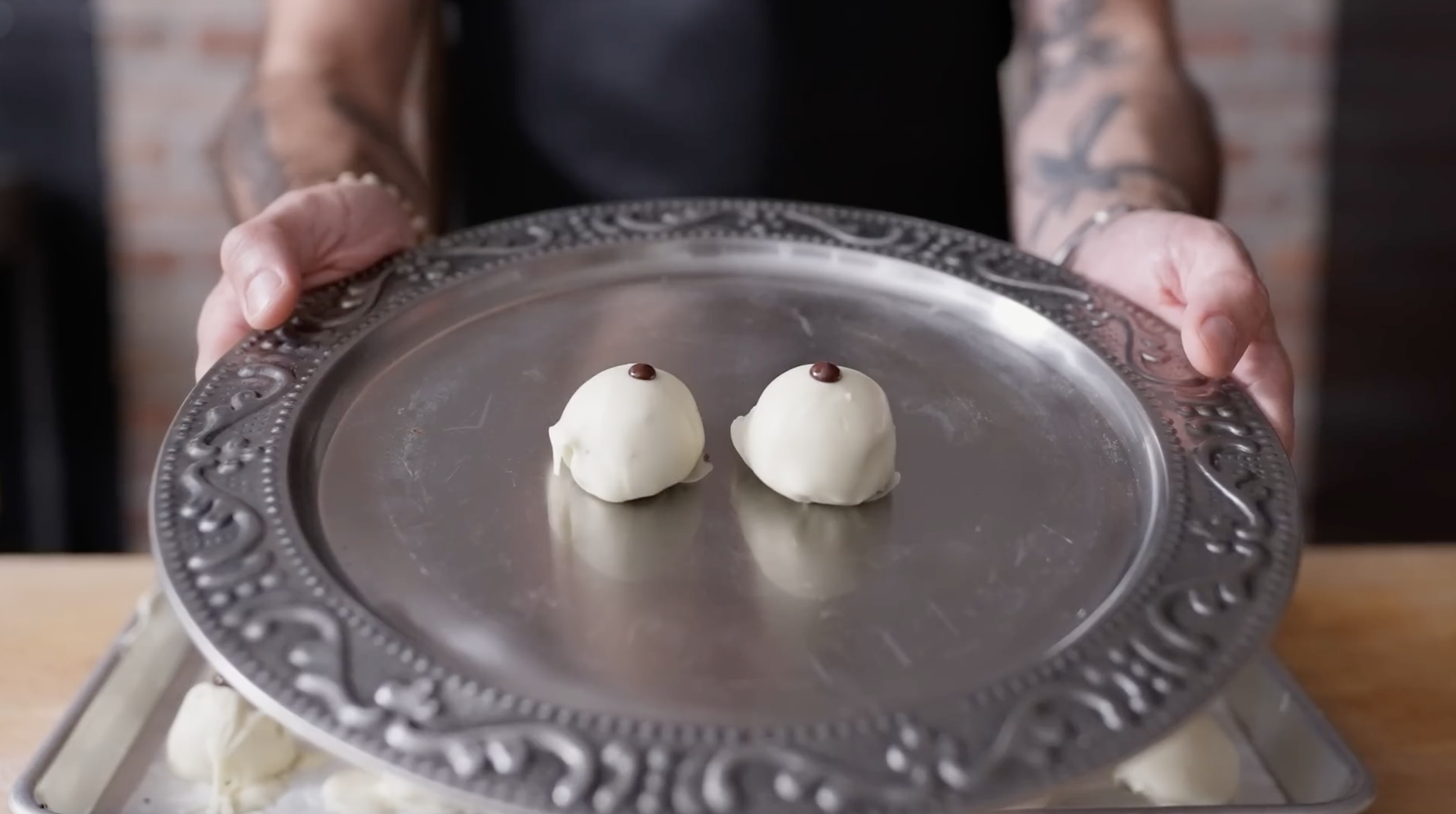 Nipples of Venus inspired by Amadeus