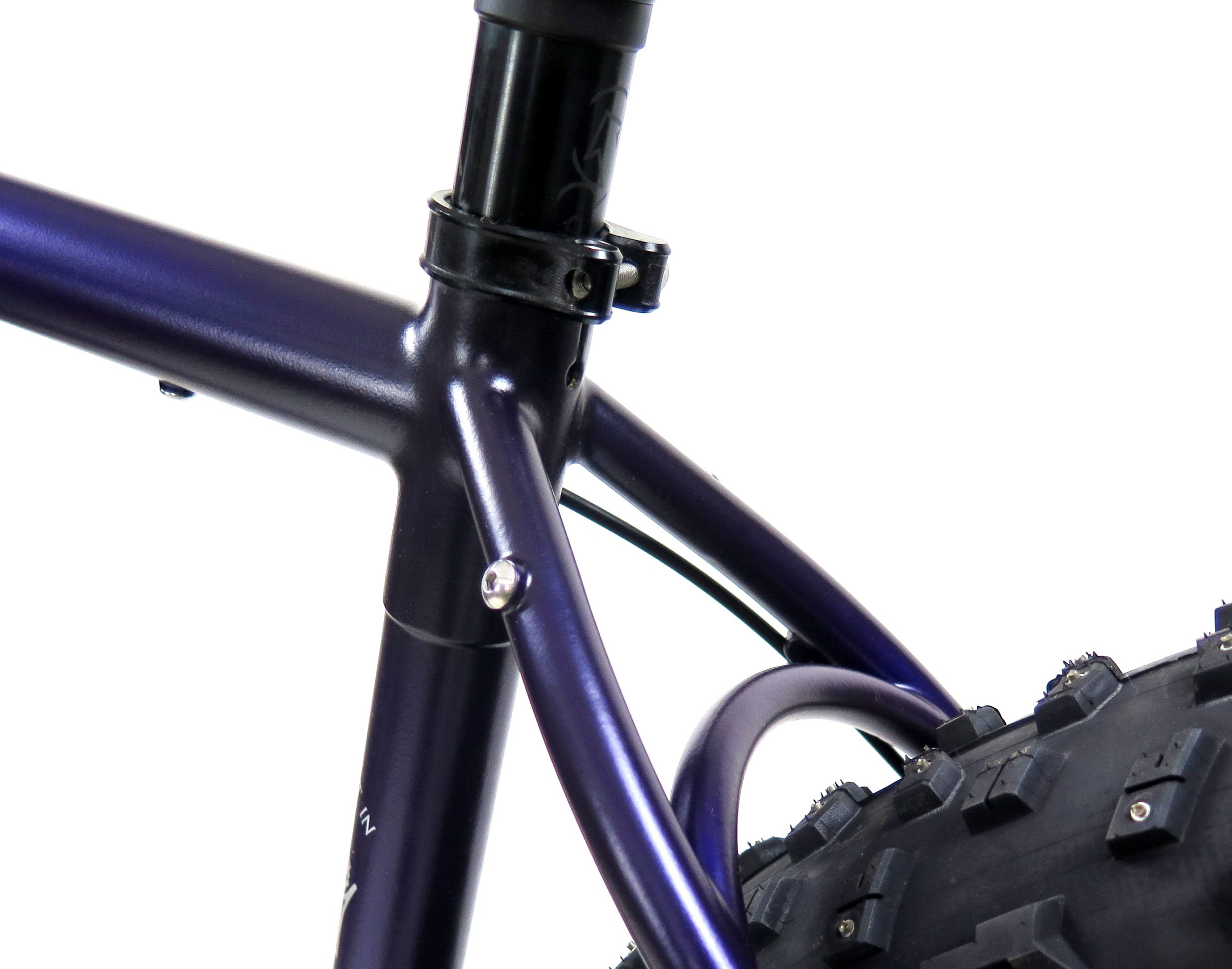  Fillet seat cluster and custom bent seatstay bridge.   