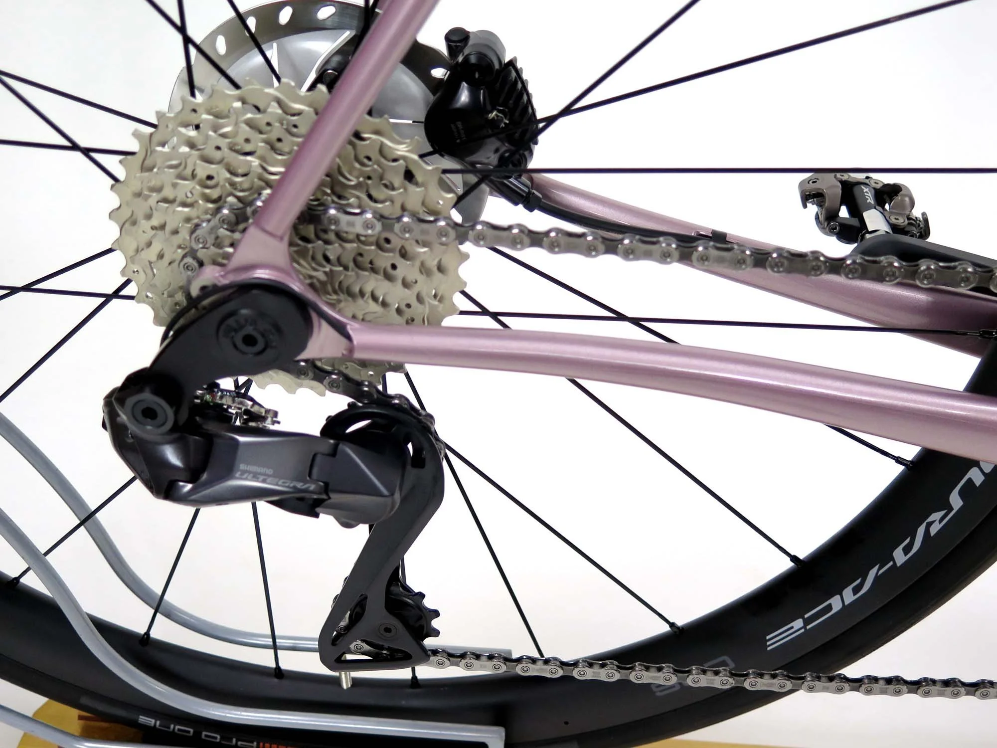  The 11x34t 12 speed cassette means that whether Martha’s going uphill, downhill or cruising the flats she’ll always have the perfect gear.   