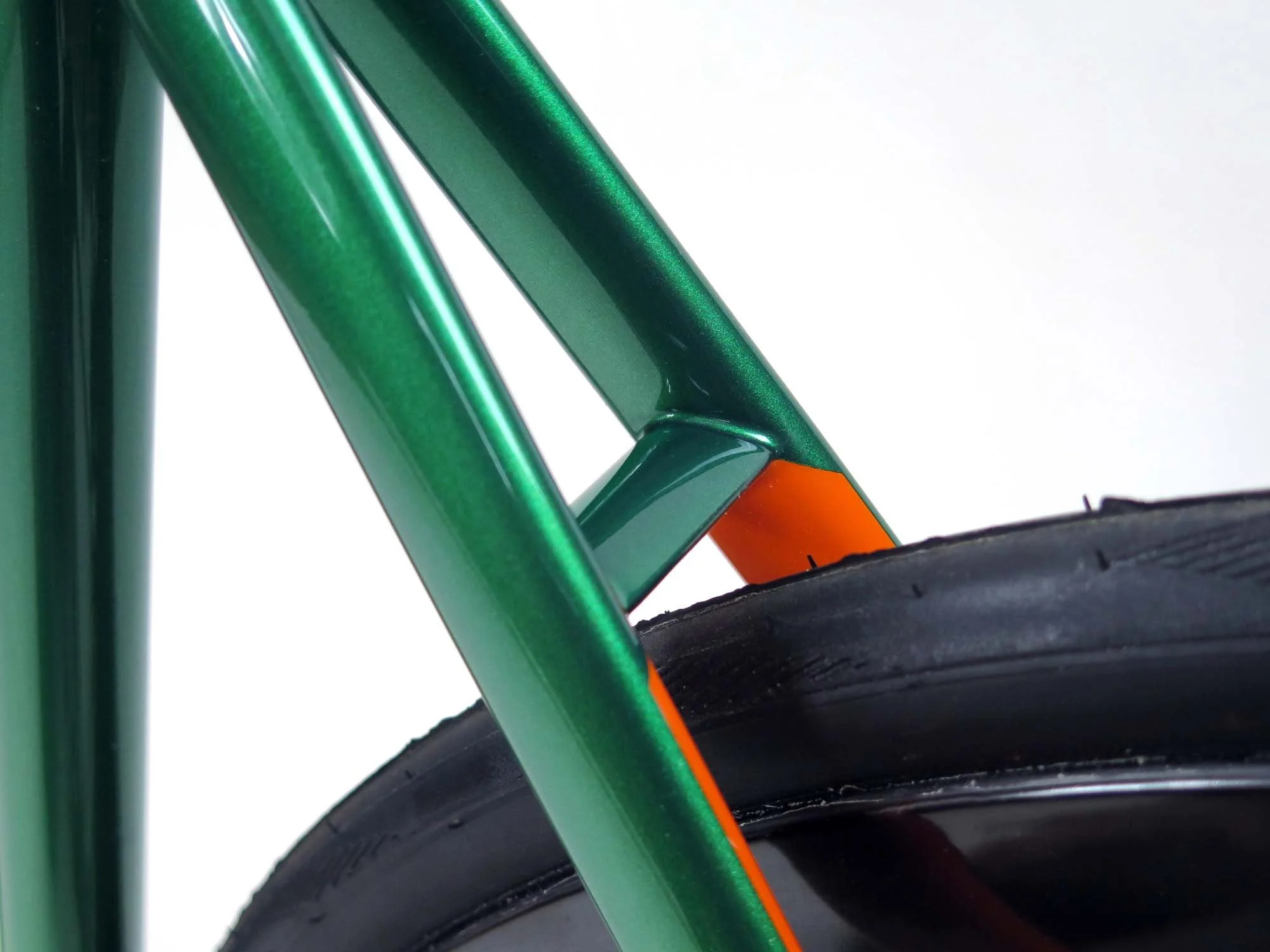  I added an aero bridge to the aero seat stays, that was a tricky mitering job!   