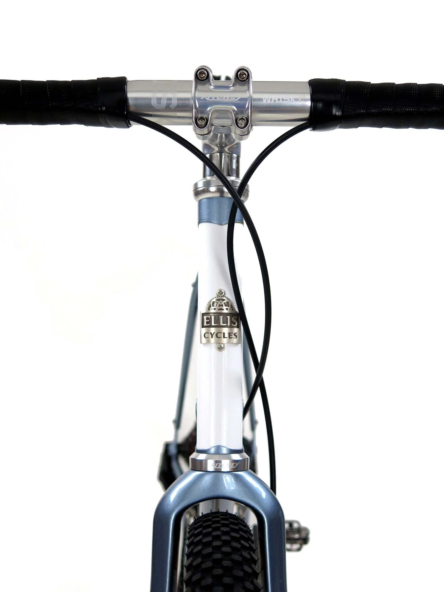  Of course a bike this classy needs an Ellis headbadge!  