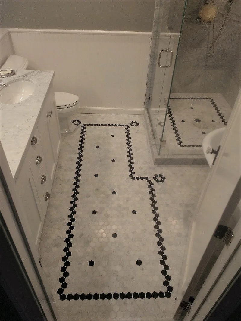 Bath 1f - enhanced.jpg