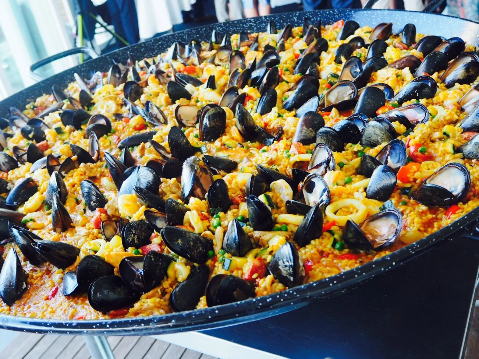 Paella Pan Live.jpeg