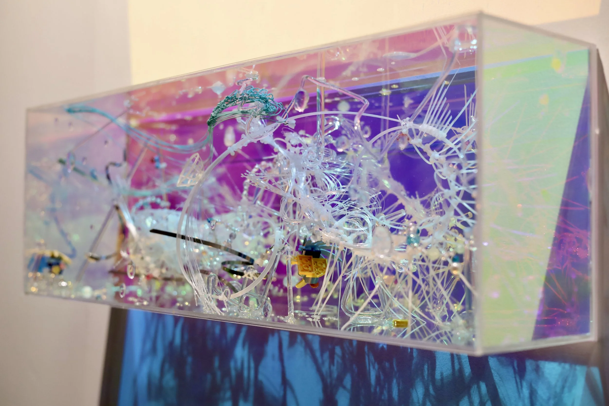 cause it's raining in my heart
75 x 25 x 15 cm
Mixed Media
2026