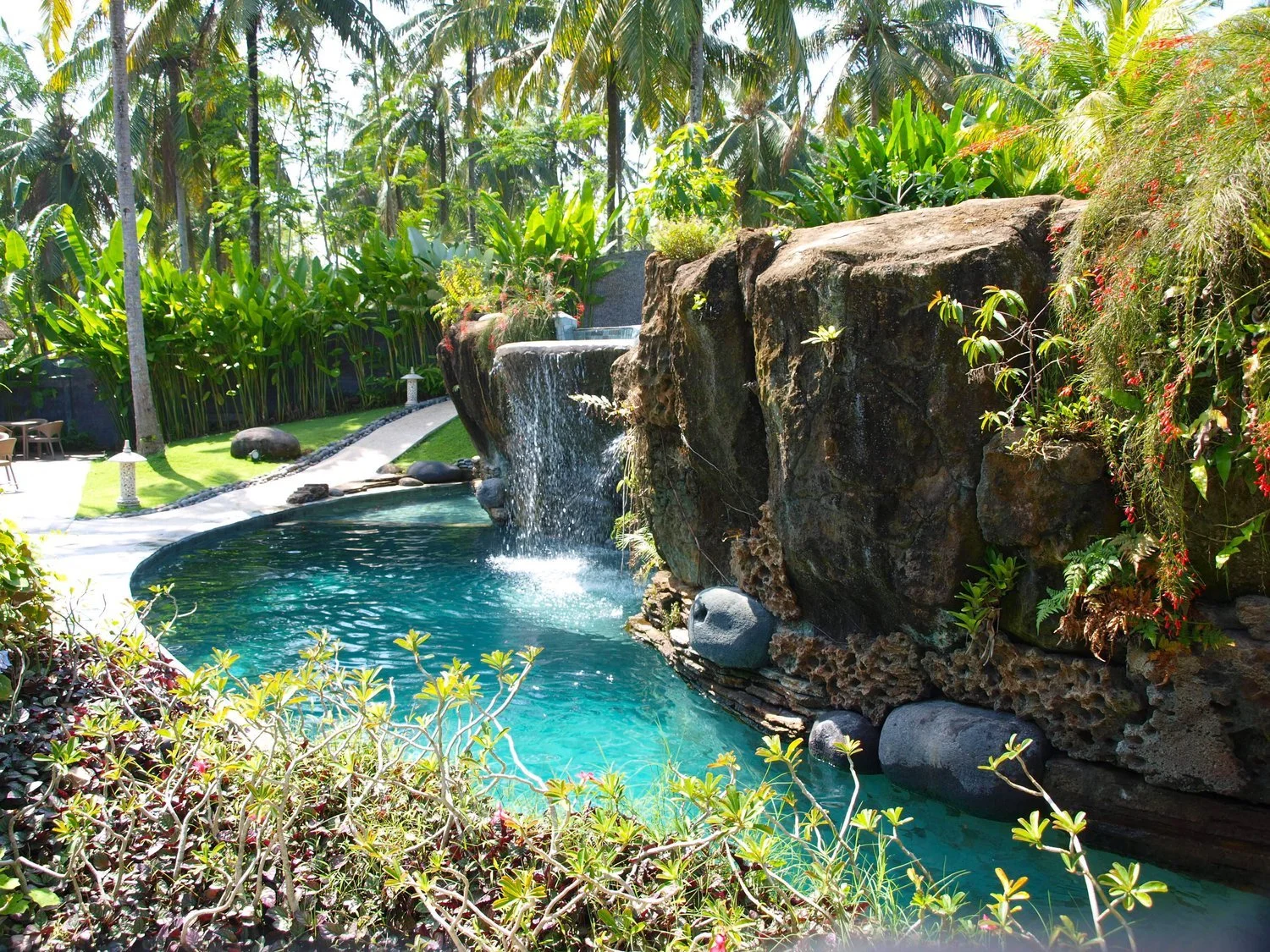 Pool+Bendega+-+Waterfall.JPG