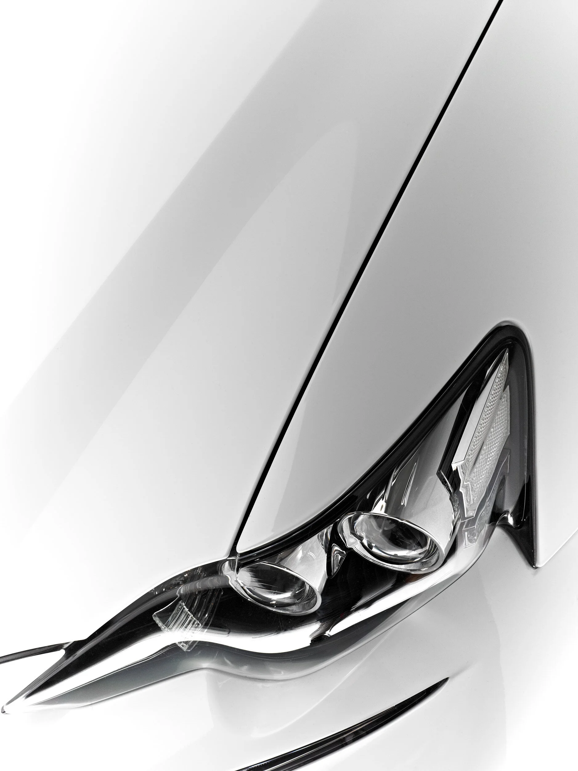 Lexus 124242.jpg