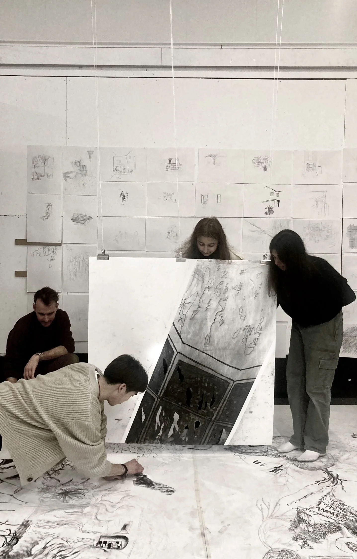  Liverpool School of Architecture / Granby Winter Garden 2021  Traditional architectural drawing techniques are well suited to depicting static pre-determined forms, but do not generally allow for indeterminacy, deviation or multiple-authorship. They