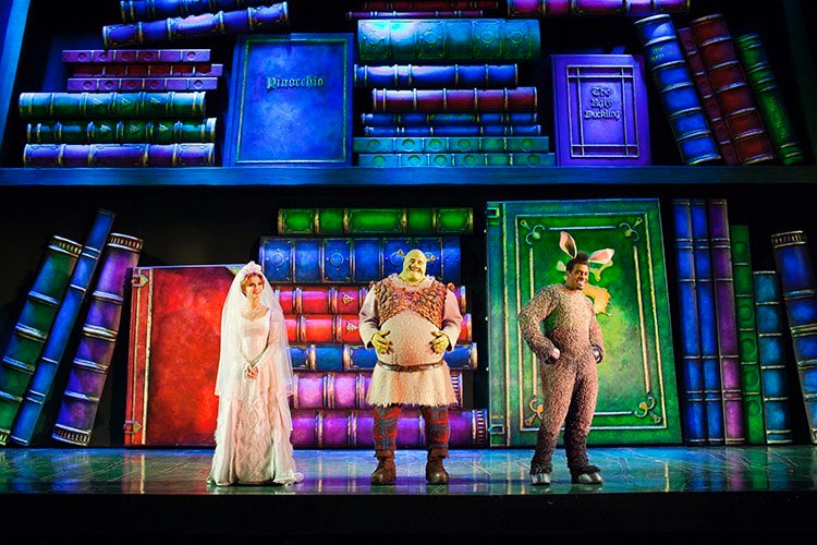 Shrek-the-musical-production-photo-cast.jpg