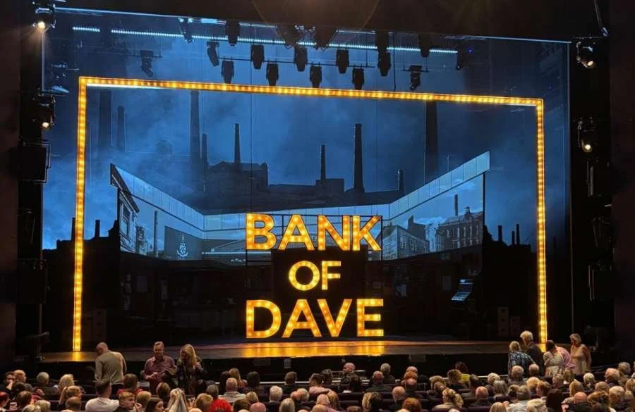 Bank-of-Dave-Musical-Stage-v3__ScaleMaxWidthWzkwMF0.jpg