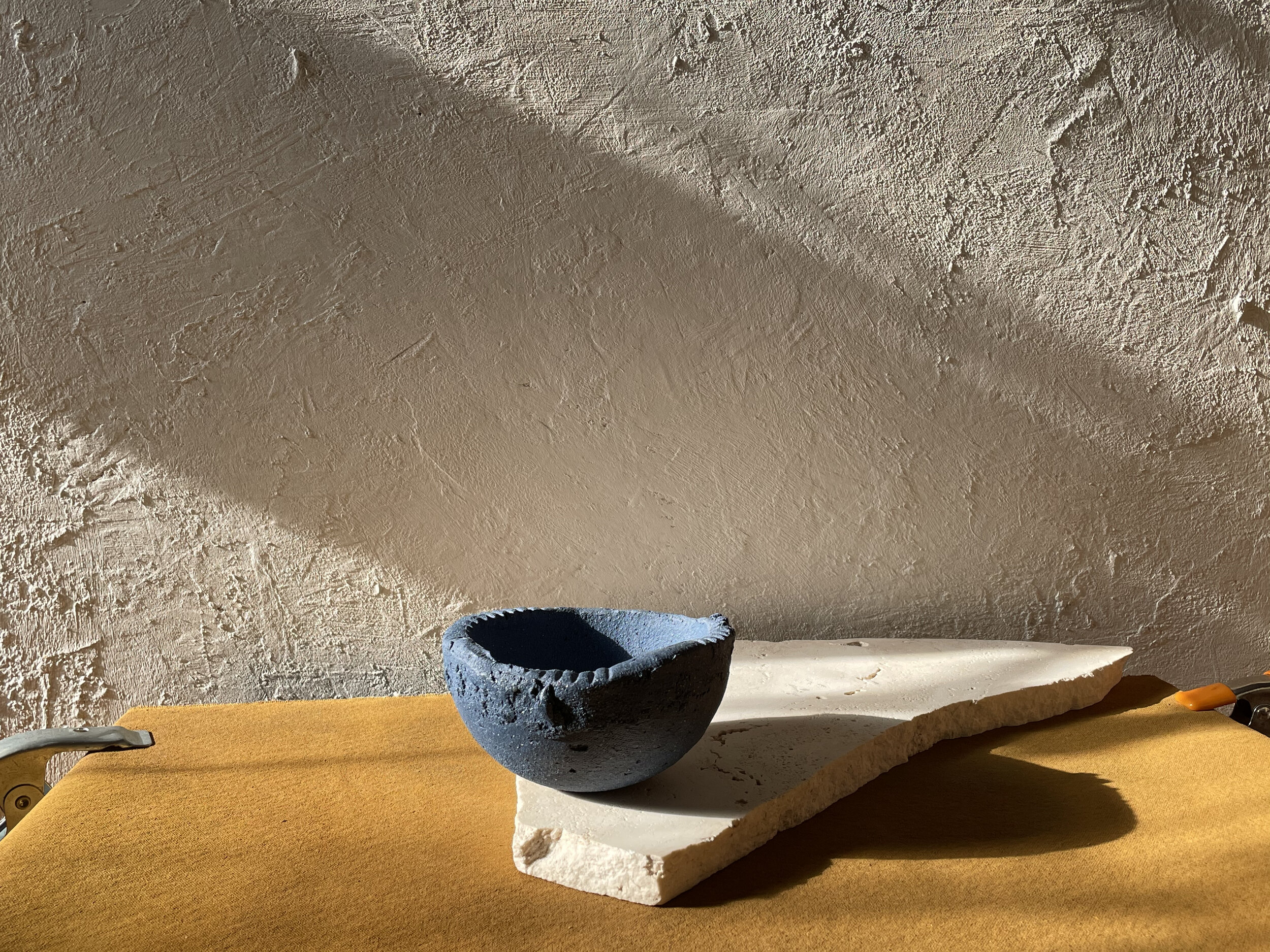 ARTIFACT BOWL IN COBALT