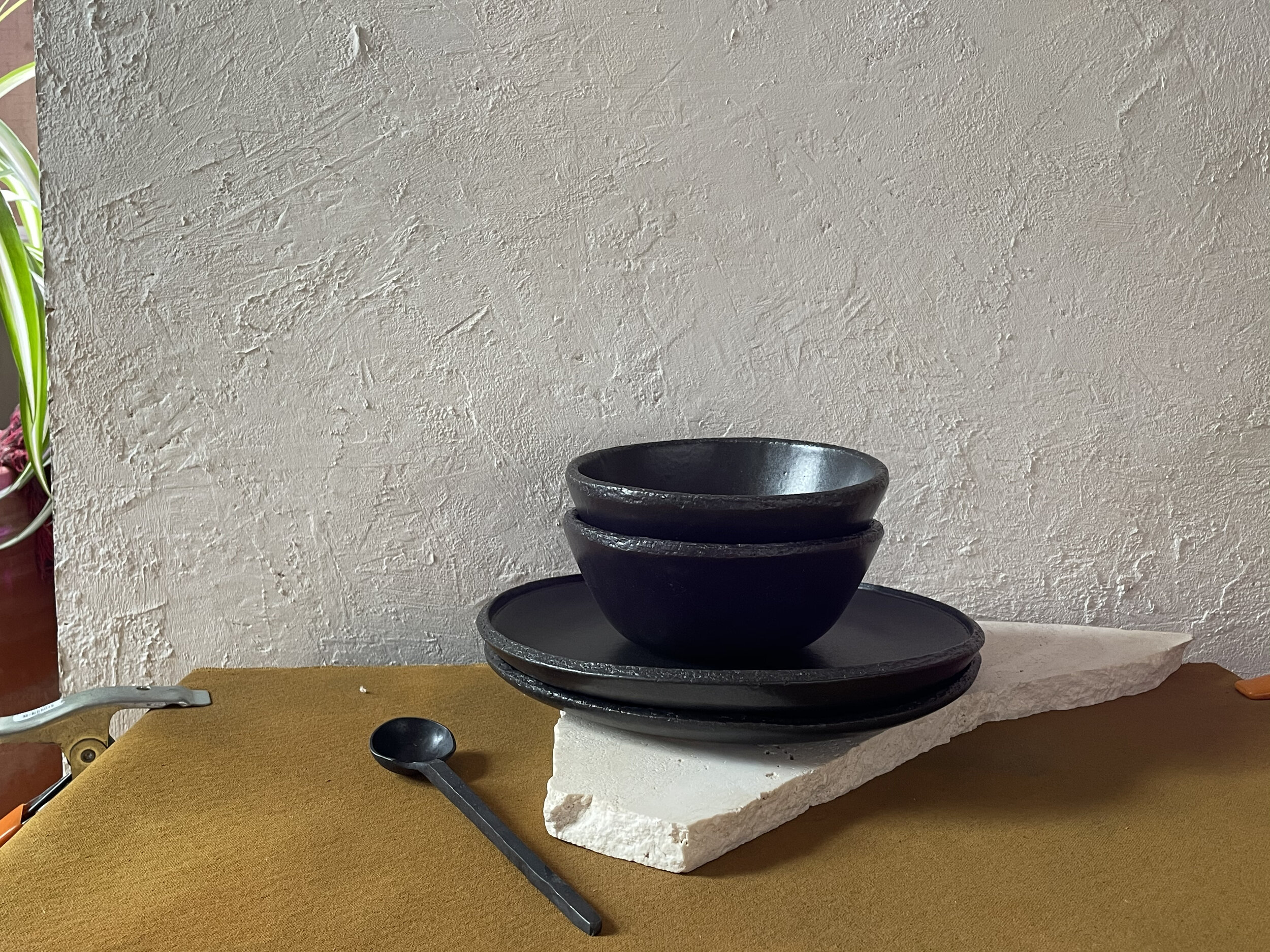 DINING SET FOR 2 IN BLACK