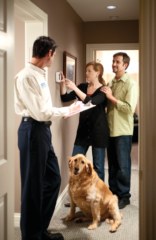 ADealerCoupleControlwoman_300415215829_lowres.png