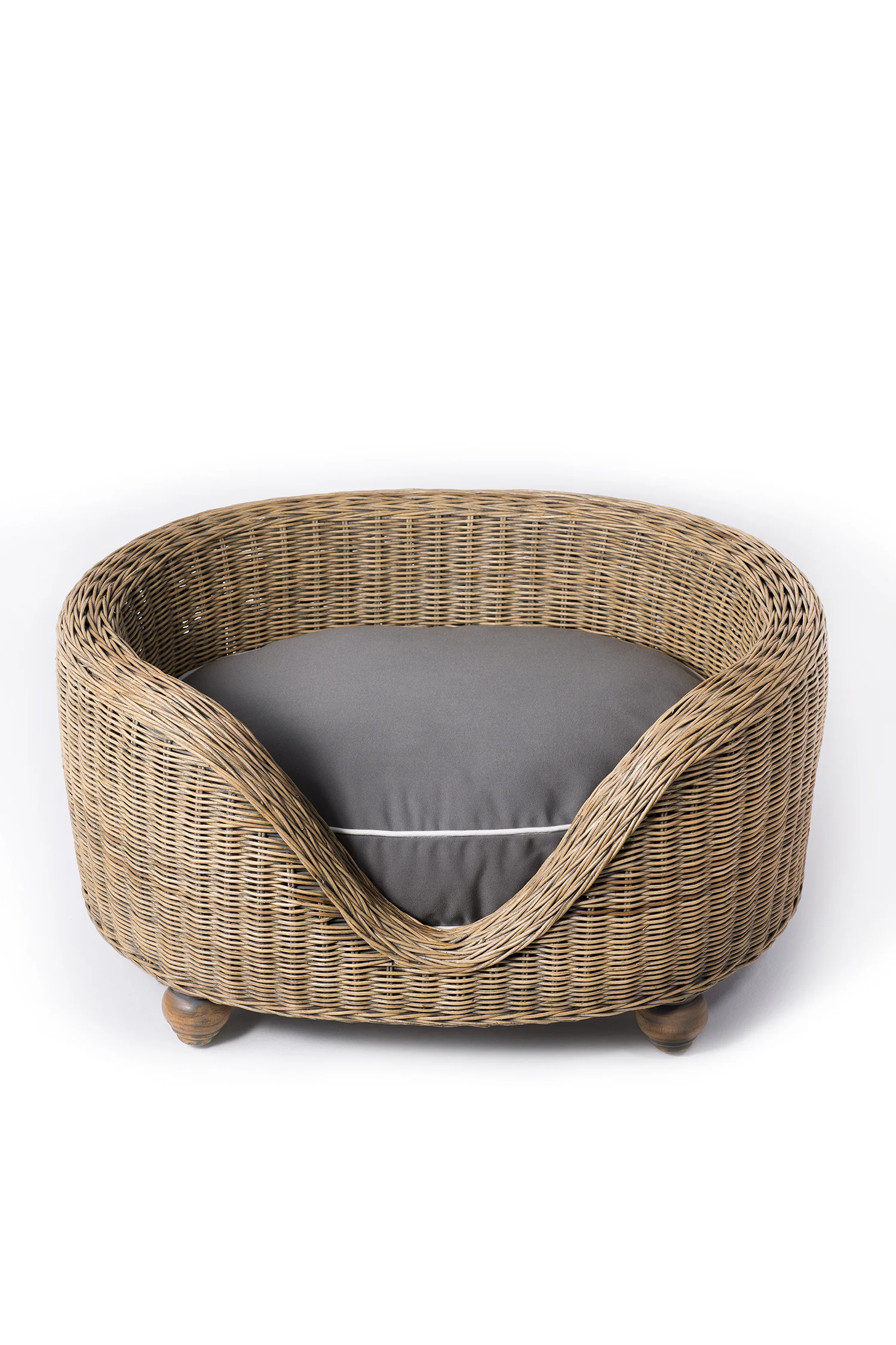 Neely's Nest – Maggie Dog