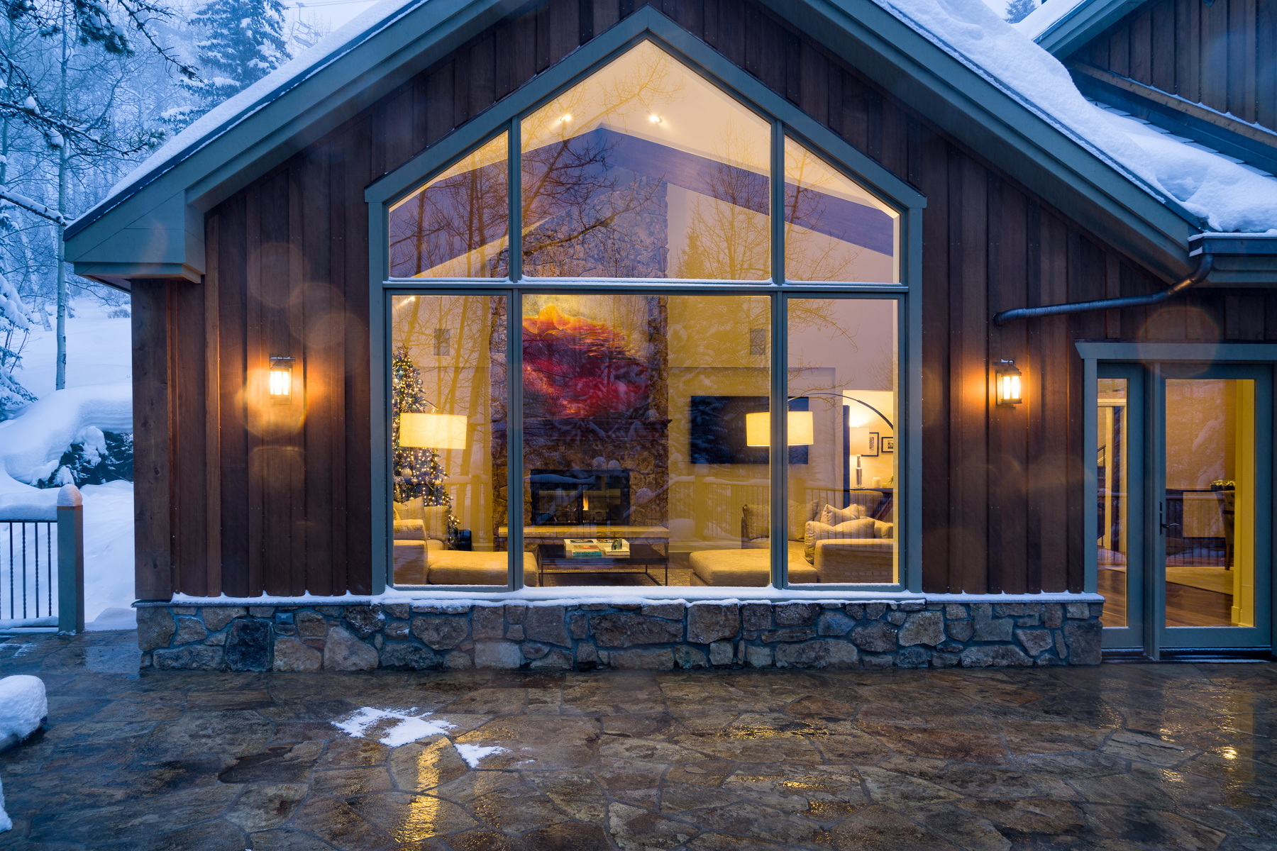65_Elk_Track_Remodel_great room exterior.jpg