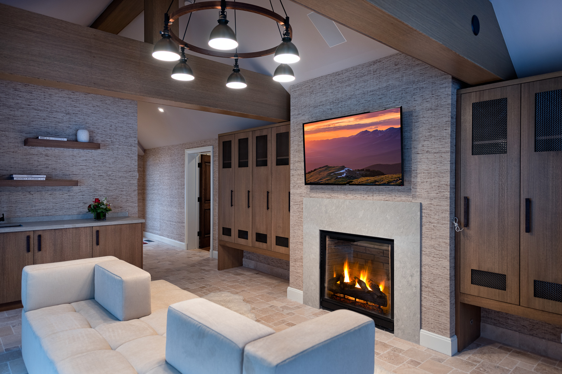 65_Elk_Track_Remodel_ski room 2.jpg
