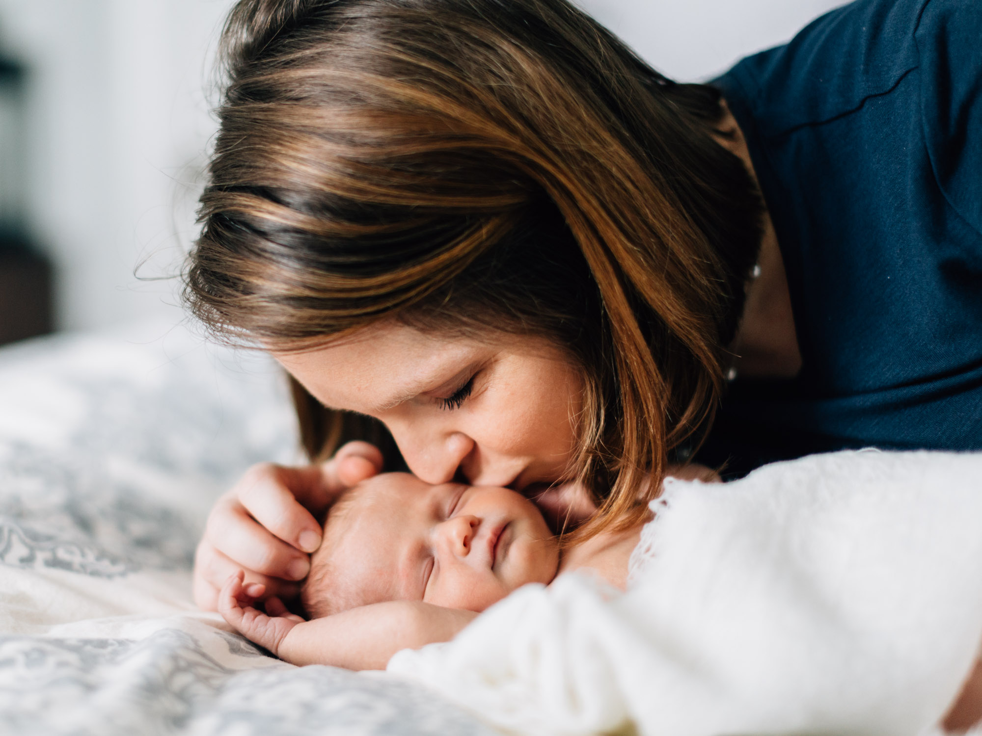 Raleigh-lifestyle-newborn-photographer-6.jpg