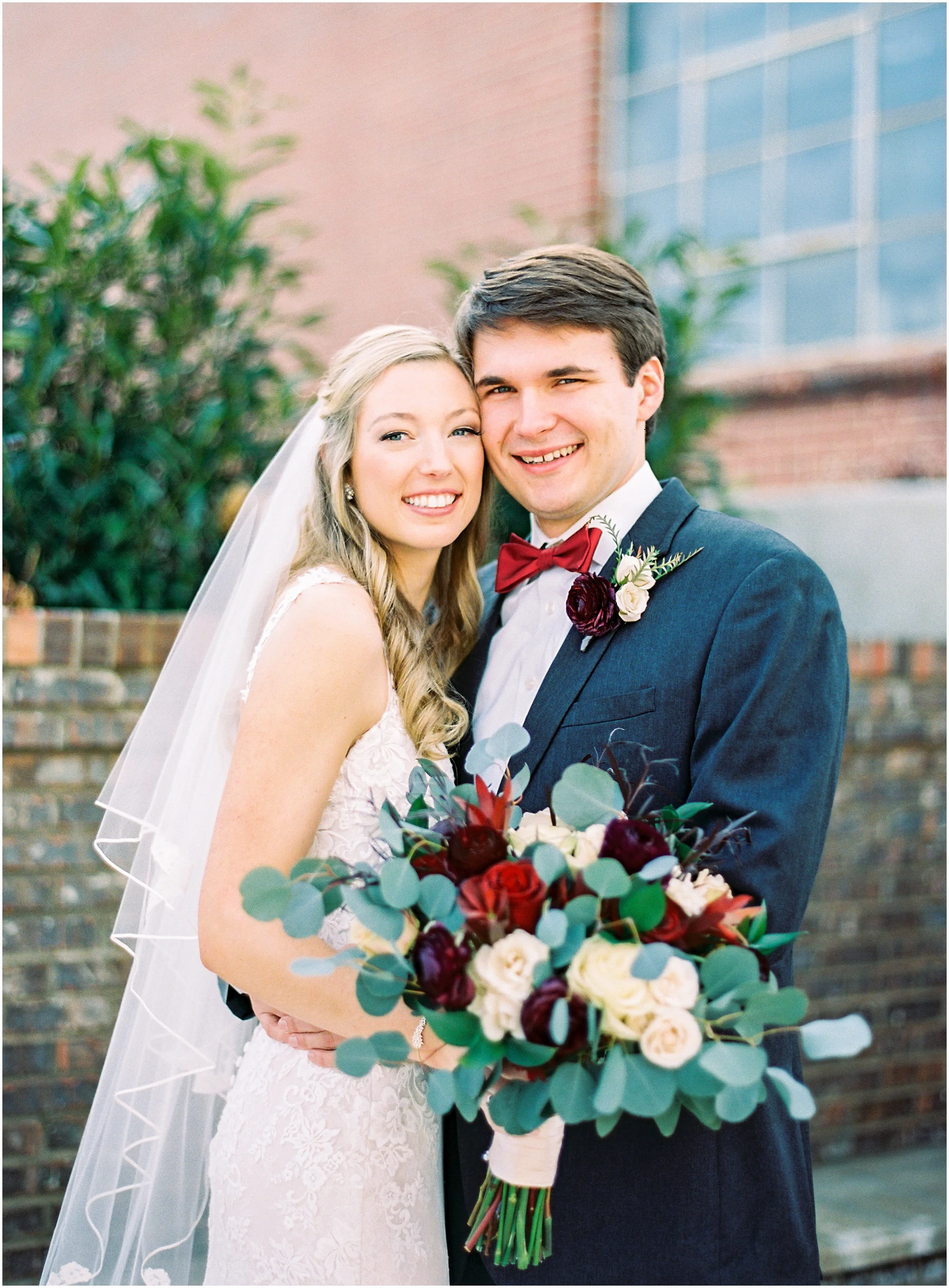 Cadillac-Service-Garage-Wedding_0085.jpg