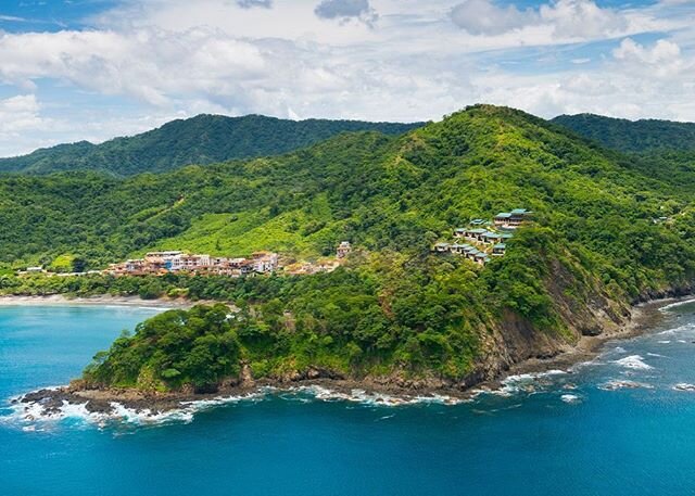 Costa Rica 🇨🇷 @casachameleonhotels
&bull;
Casa Chameleon at Las Catalinas: an adults-only hotel of just 21 rooms, all with ocean views and private pools 🌟