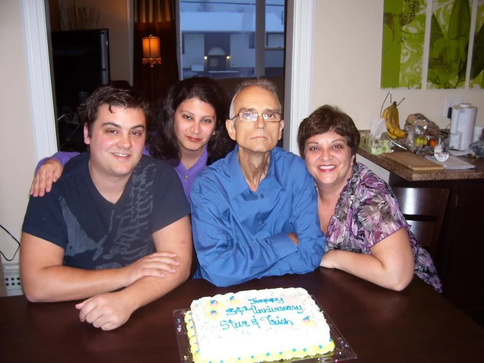 My last photo with my family, a day before my father died.