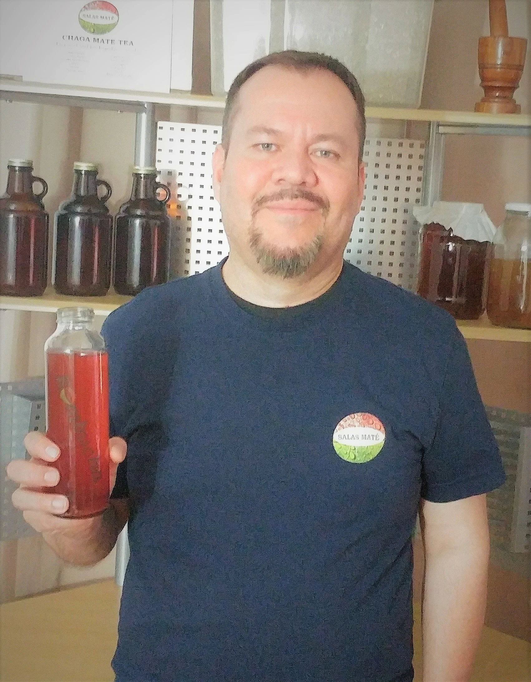 Salas Maté Kombucha (Paraguay) We gave Manannova the mandate to create a recipe to produce a kombucha from a non-traditional ingredient. The result was excellent! The team has developed a premium product. Recipe in hand, we go to South America to start our production soon. – Nicolas Salas, Founder.