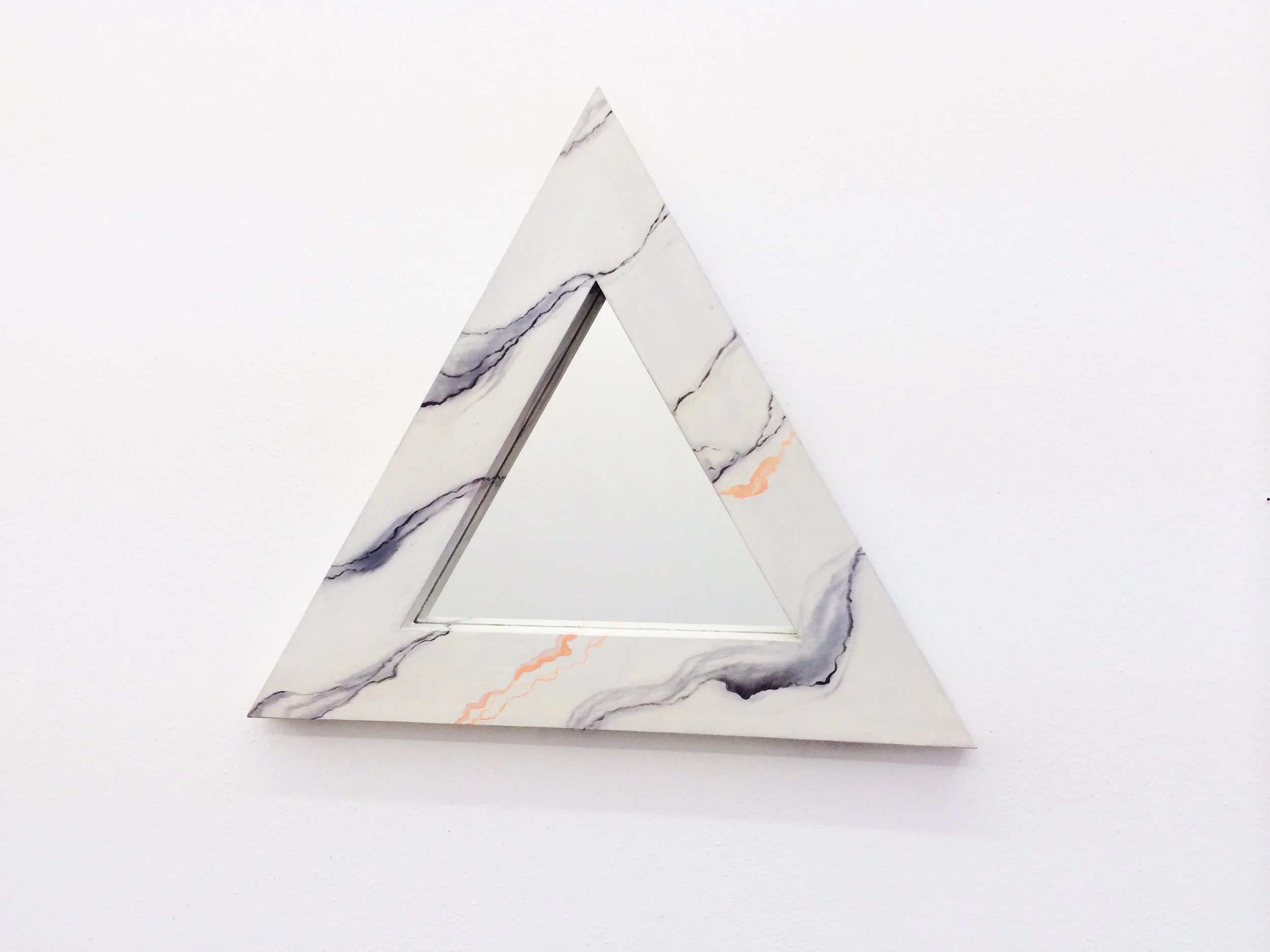 DesignerPetraLilja_primary_triangle1.jpg