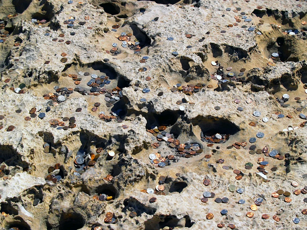 coins-53233_1280.jpg