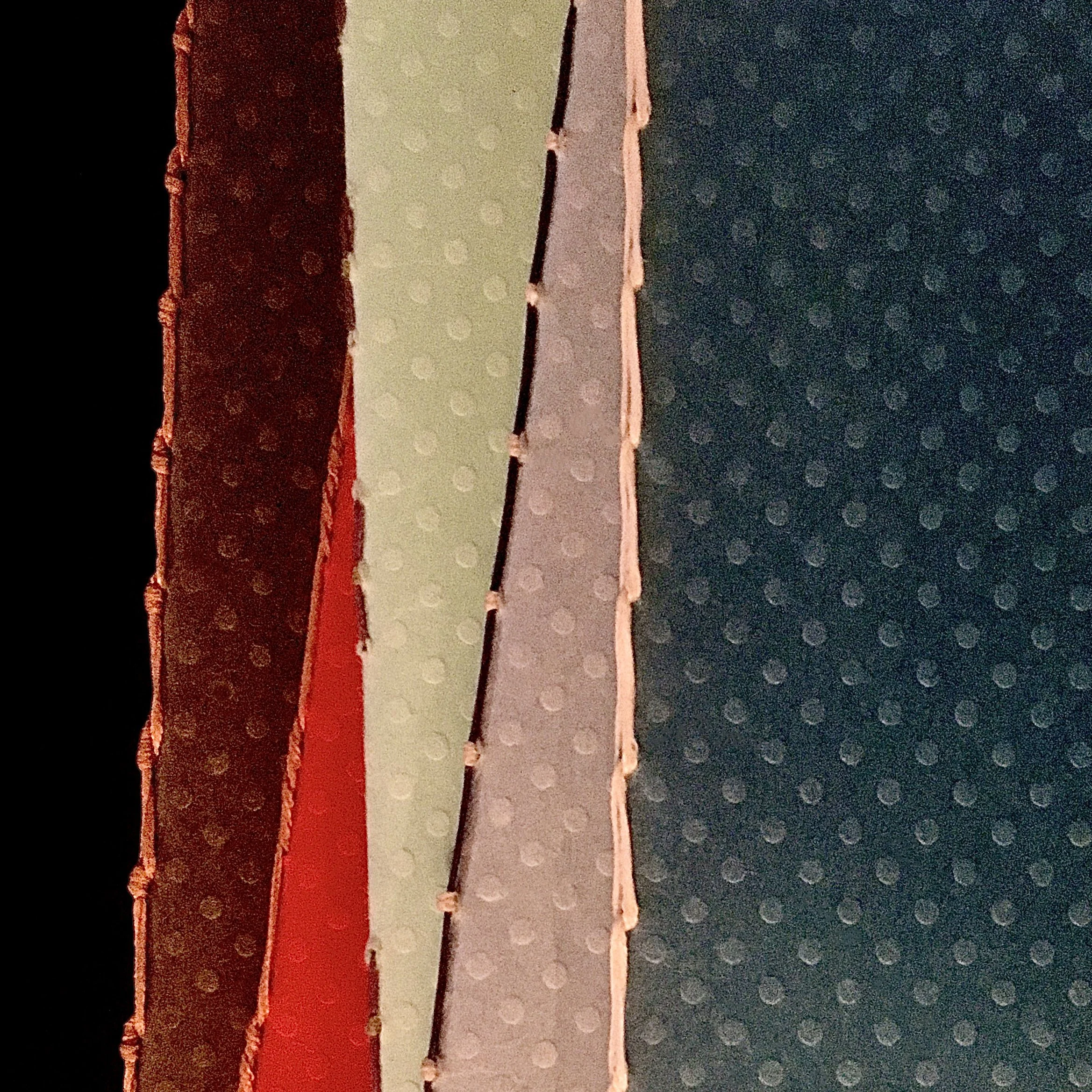 5-Book Suite_02.jpg