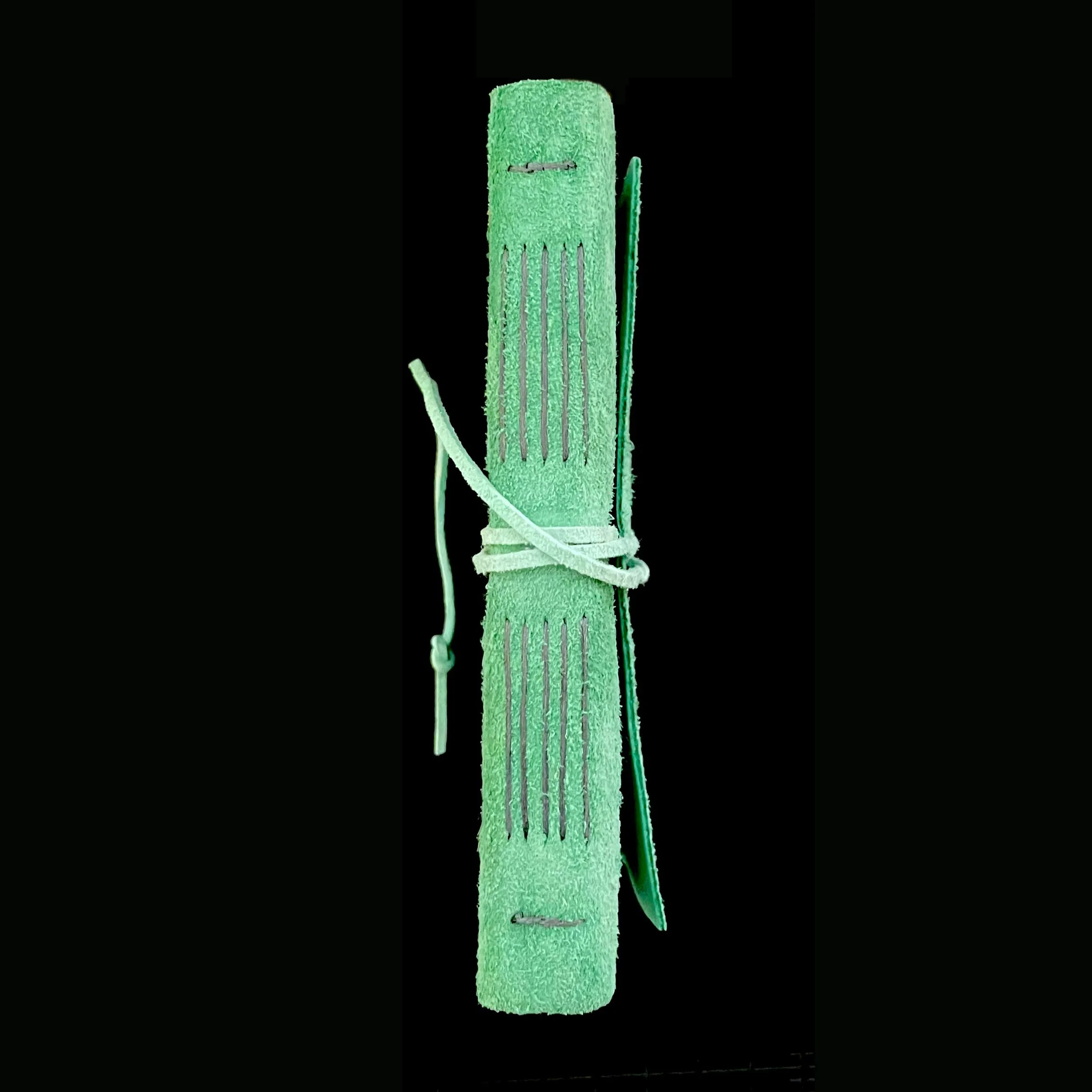 Long-Stitch_02.jpeg