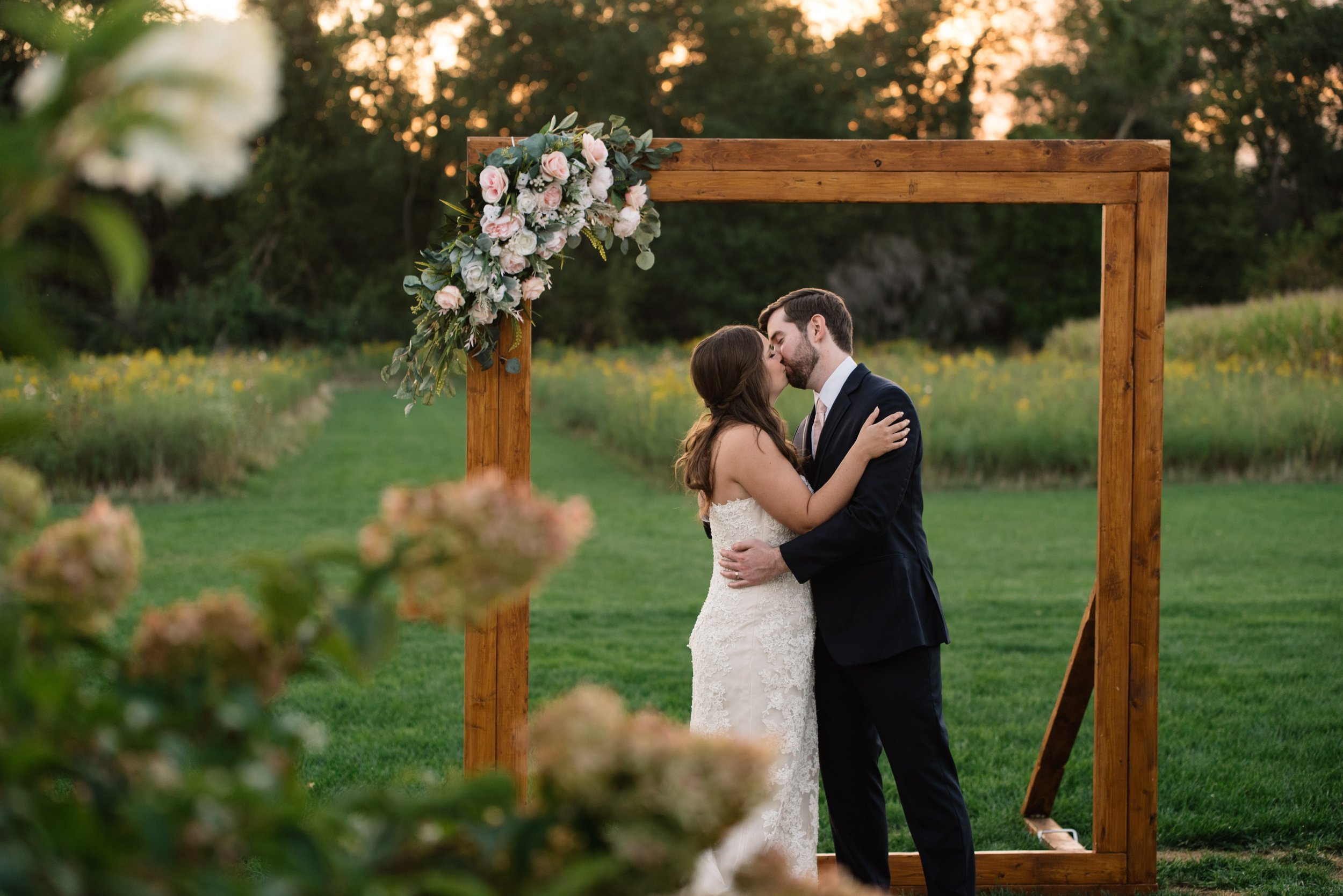 Ashton Hill Farm Cedar Rapids Forever Green Studios Outdoor Ceremony Altar Mallory and Jeff 847.jpg