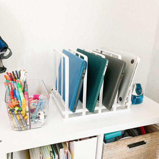 Laptop charging station