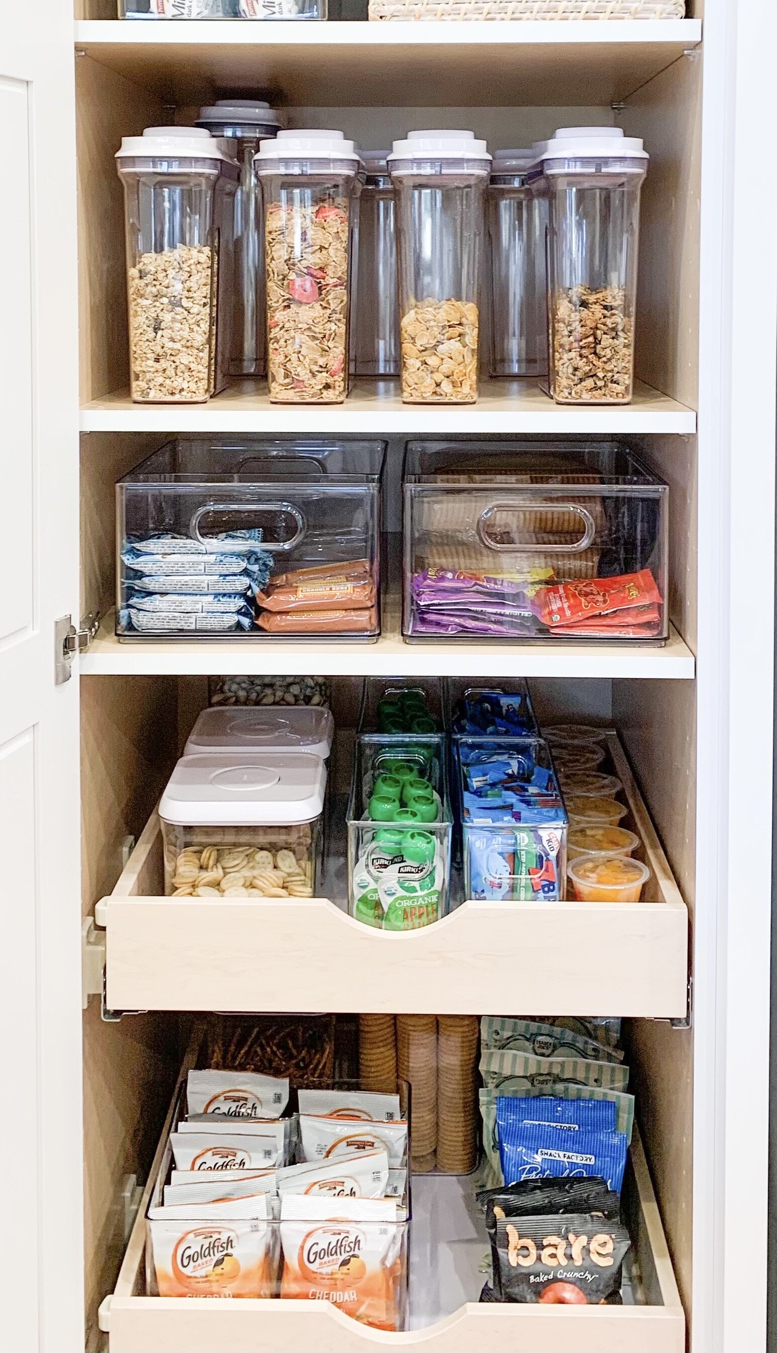 Pantry After Clear Storage.jpg