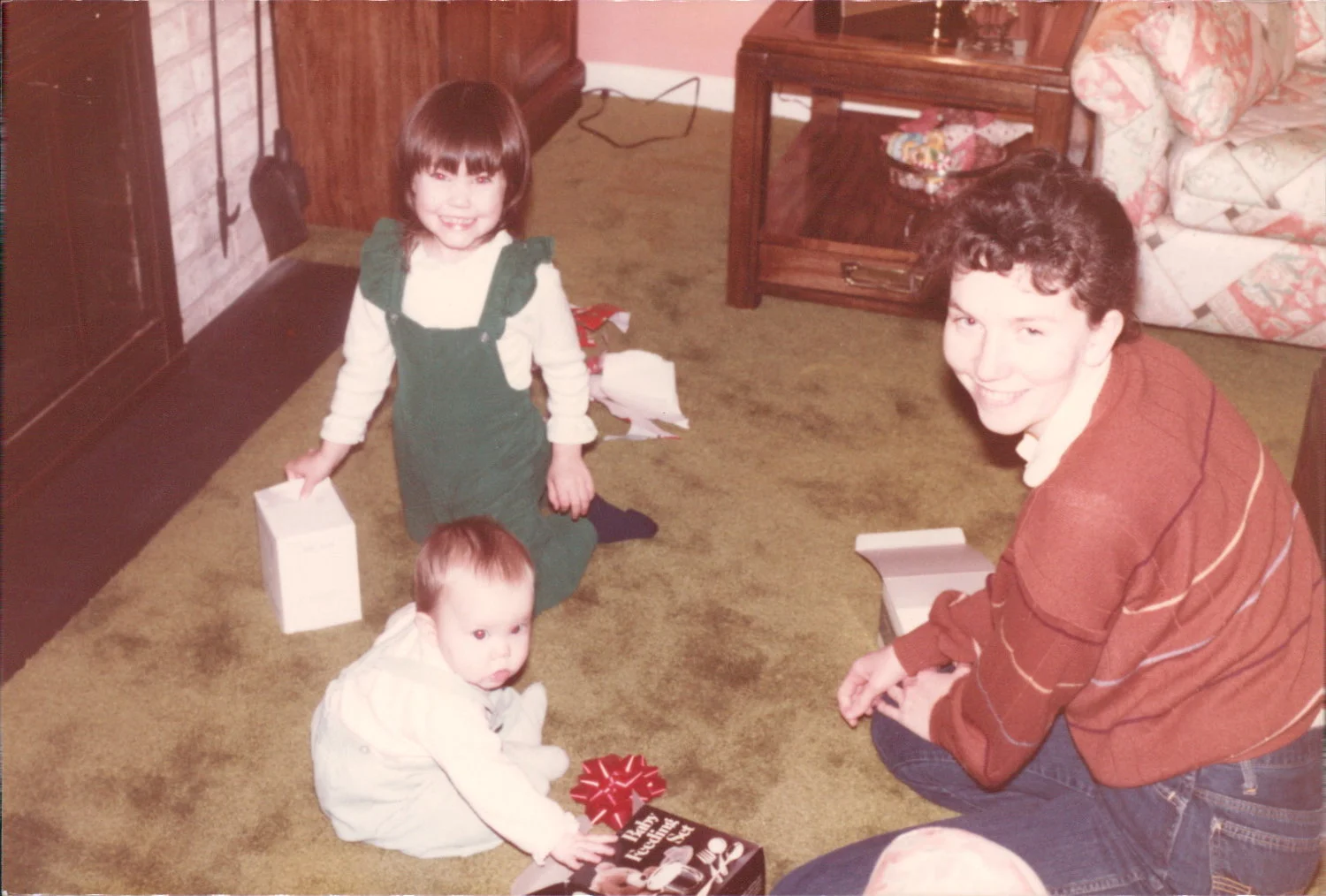 Header_Mary+Ellen+Mitchell+with+mom+Carolyn+Walker (1).jpg