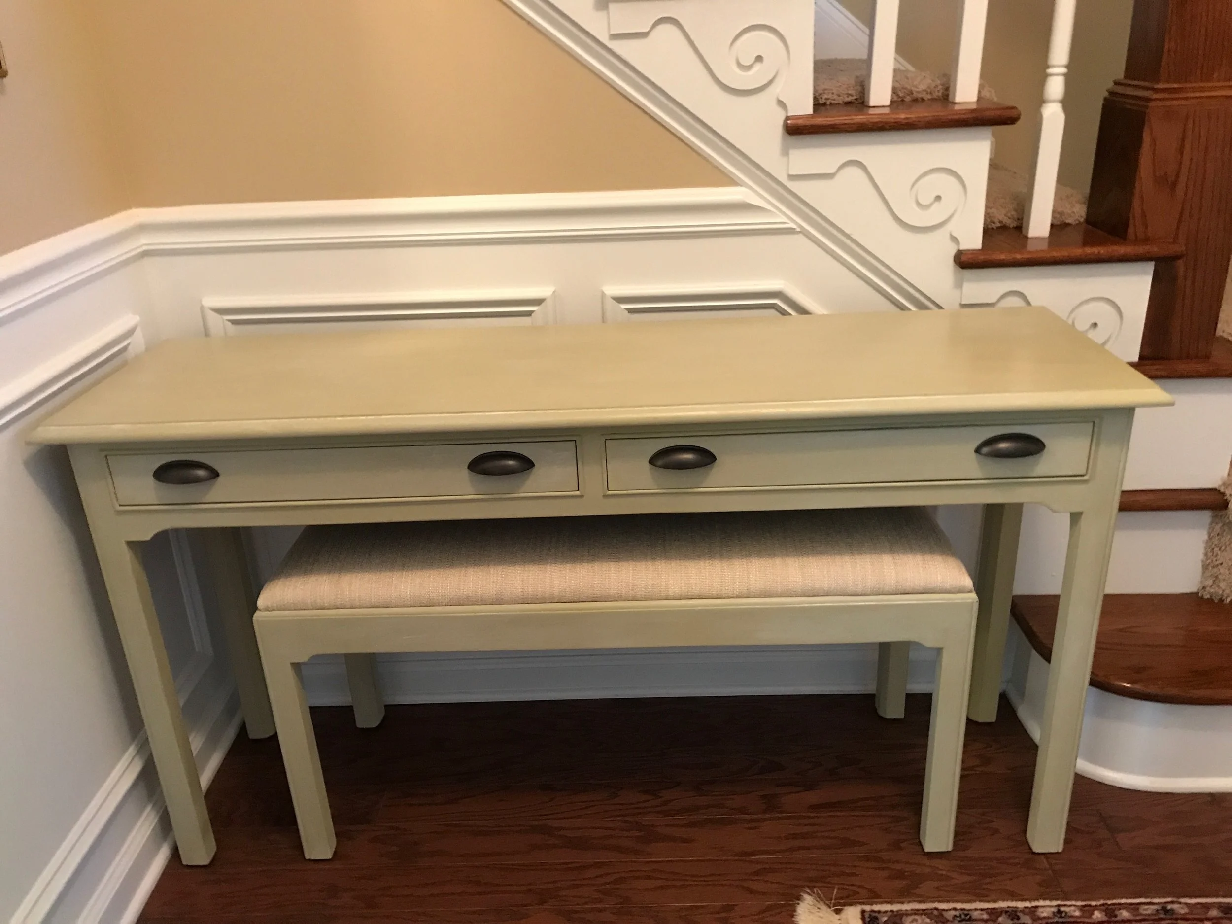 Versailles white wax