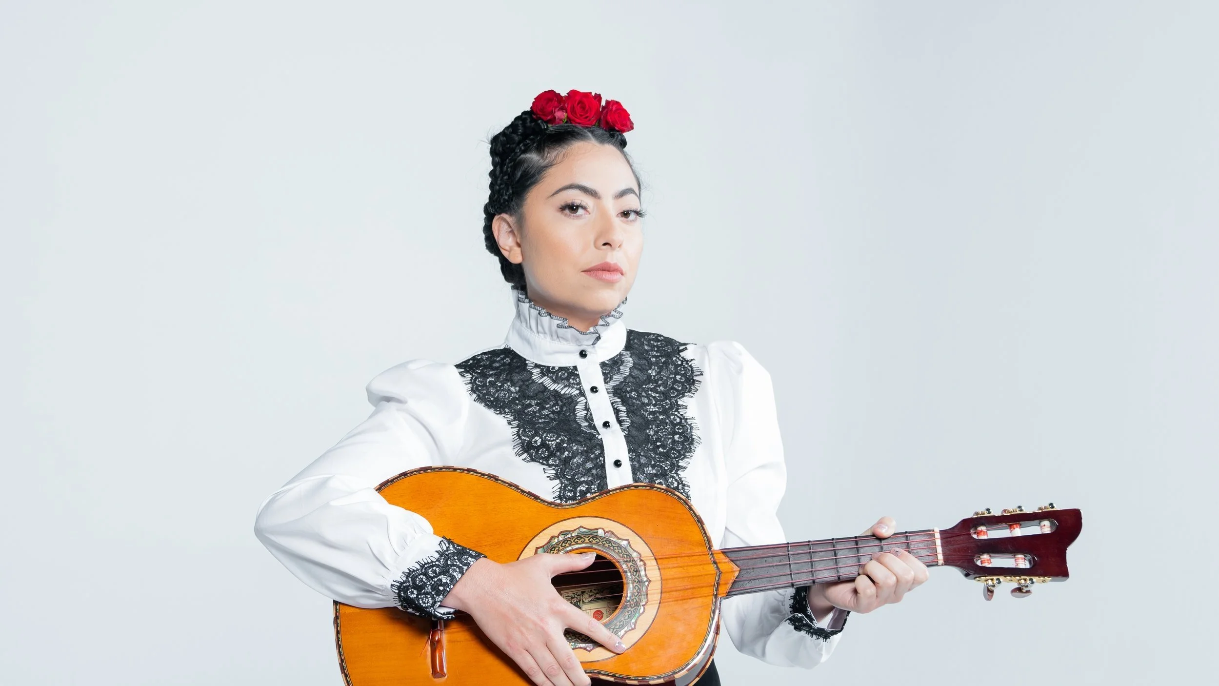 Nancy+Sanchez+%28vihuela+1+high+res%29+FSTOPns072519-9.jpg