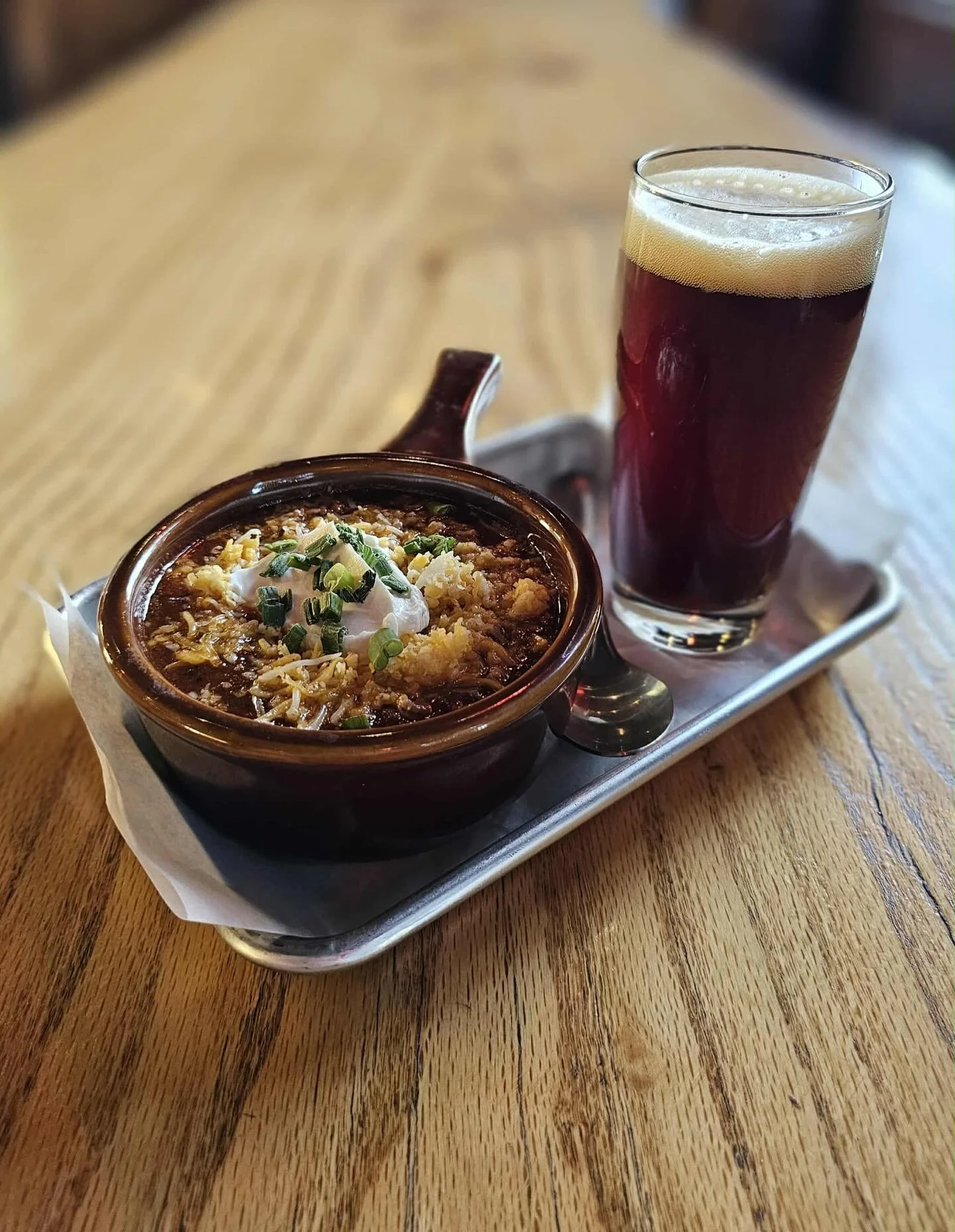 📣 NEW SPECIAL AVAILABLE NOW 📣

The weather has finally started to cool down and we live in the Midwest which means it&rsquo;s officially Chili season. Come into Bluewood for our new House Chili special starting today and all weekend long. Pair it w