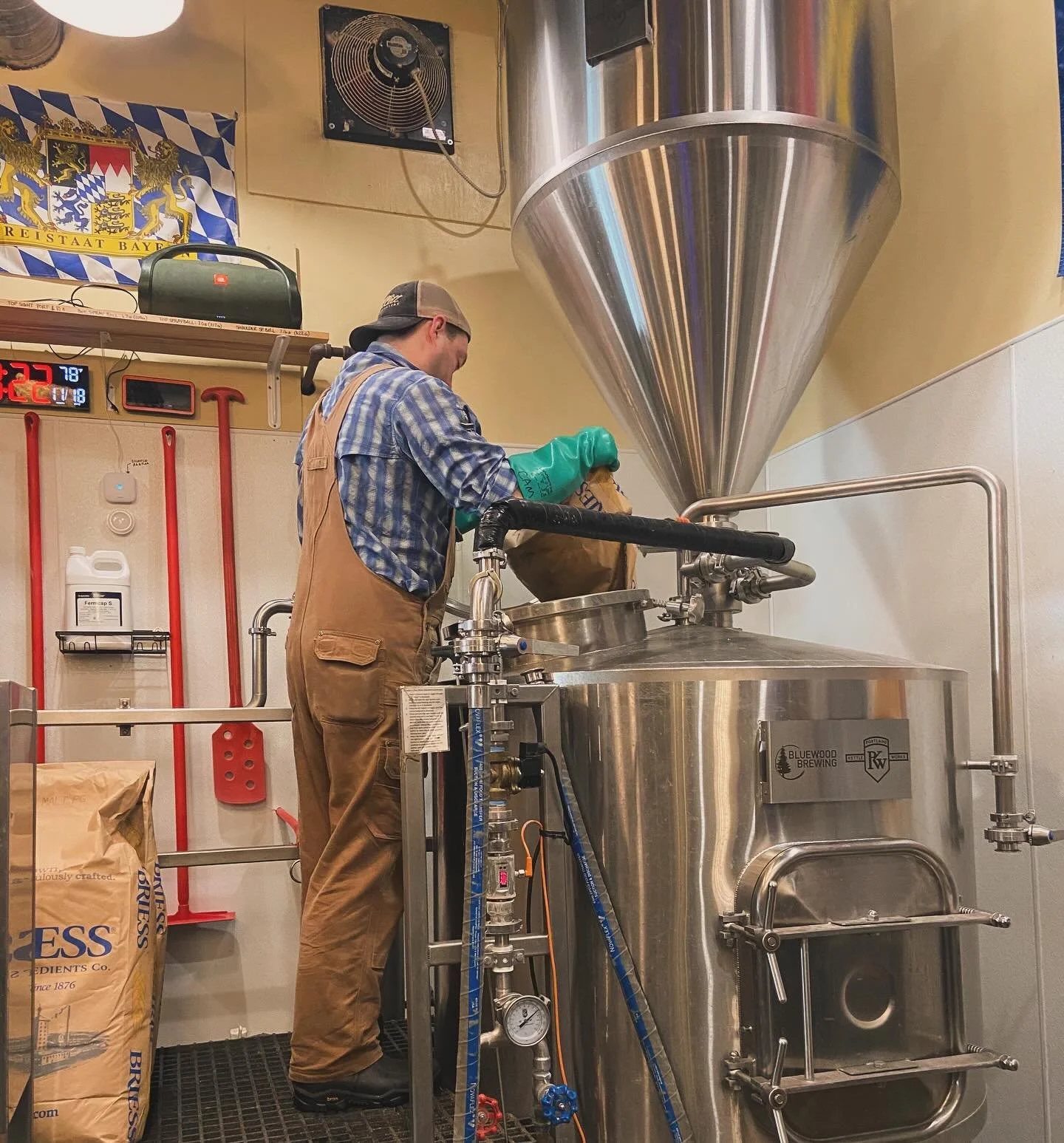 🍻 NEW BEER ALERT!!! 🍻

We can&rsquo;t say too many details yet but Cam is brewing up a brand new Bluewood beer in collaboration with some friends of ours. A portion of the proceeds from this beer will be donated to non-profits.

Available on draft 