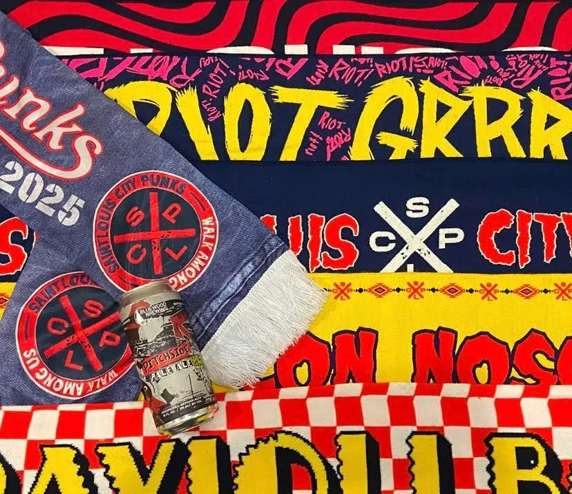 ⚽FIND PITCHSIDE AT THE PARK⚽

The @stlcitysc soccer season starts in two weeks, and we're so excited to announce that you can now enjoy a can of our new Pitchside Pale Ale at @energizer_park all season long! Find cans of this crushable pale ale in th