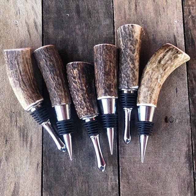 Statement bar wares just added to our Etsy store. Link in profile. 
#mountainwestantlerco #antlerbottlestoppers #elkantlerhomewares #handmade