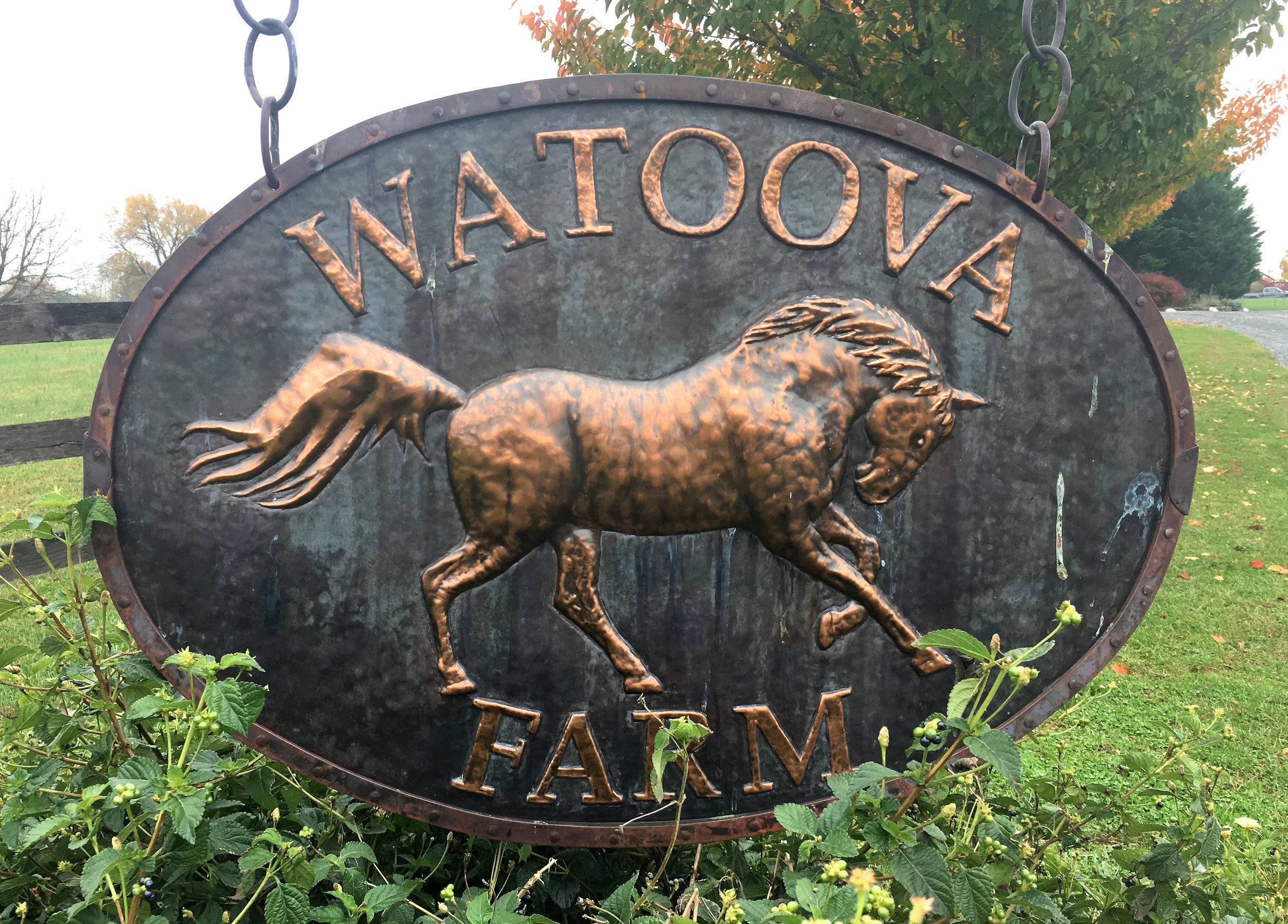 Watoova Farm Sign