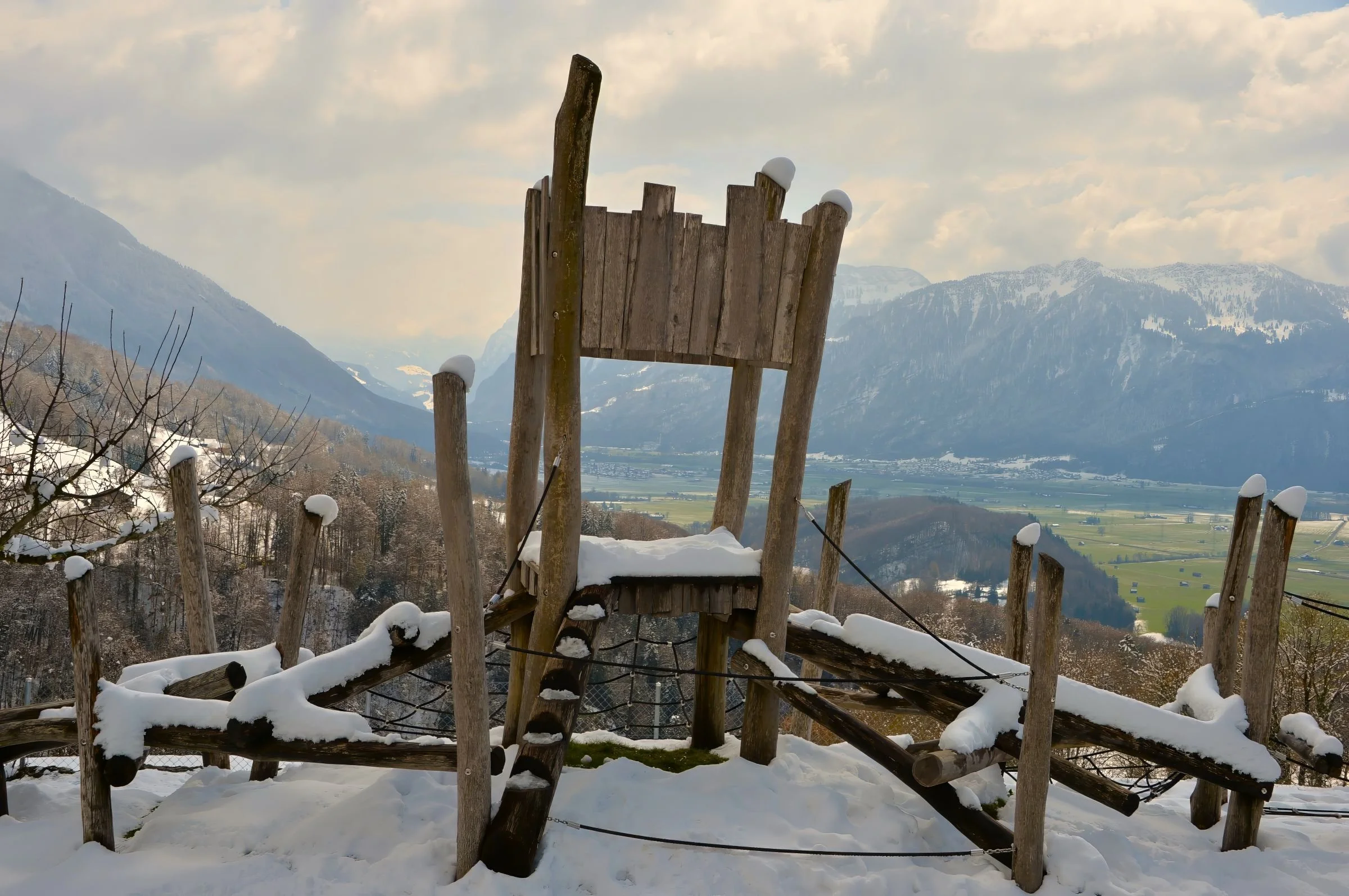 Rieden - Playground with a view