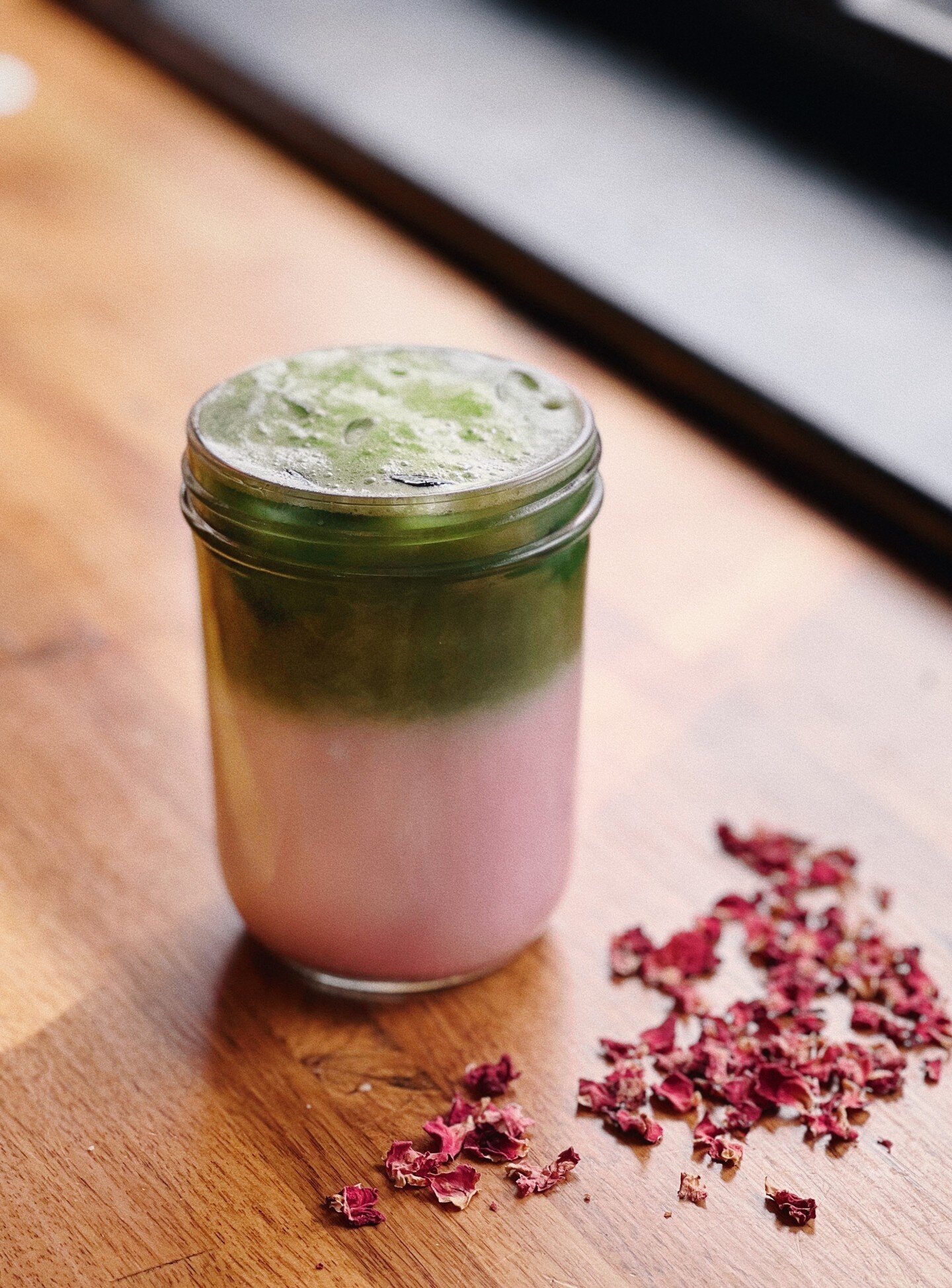 Rose Petal Matcha Latte💐
&bull;
The first item on our Spring Lineup&mdash;a twist on our fan-favorite matcha latte made with rose petals, rose water, and a touch of sweetened condensed milk. It&rsquo;s light, floral, and refreshing&mdash;all of the 