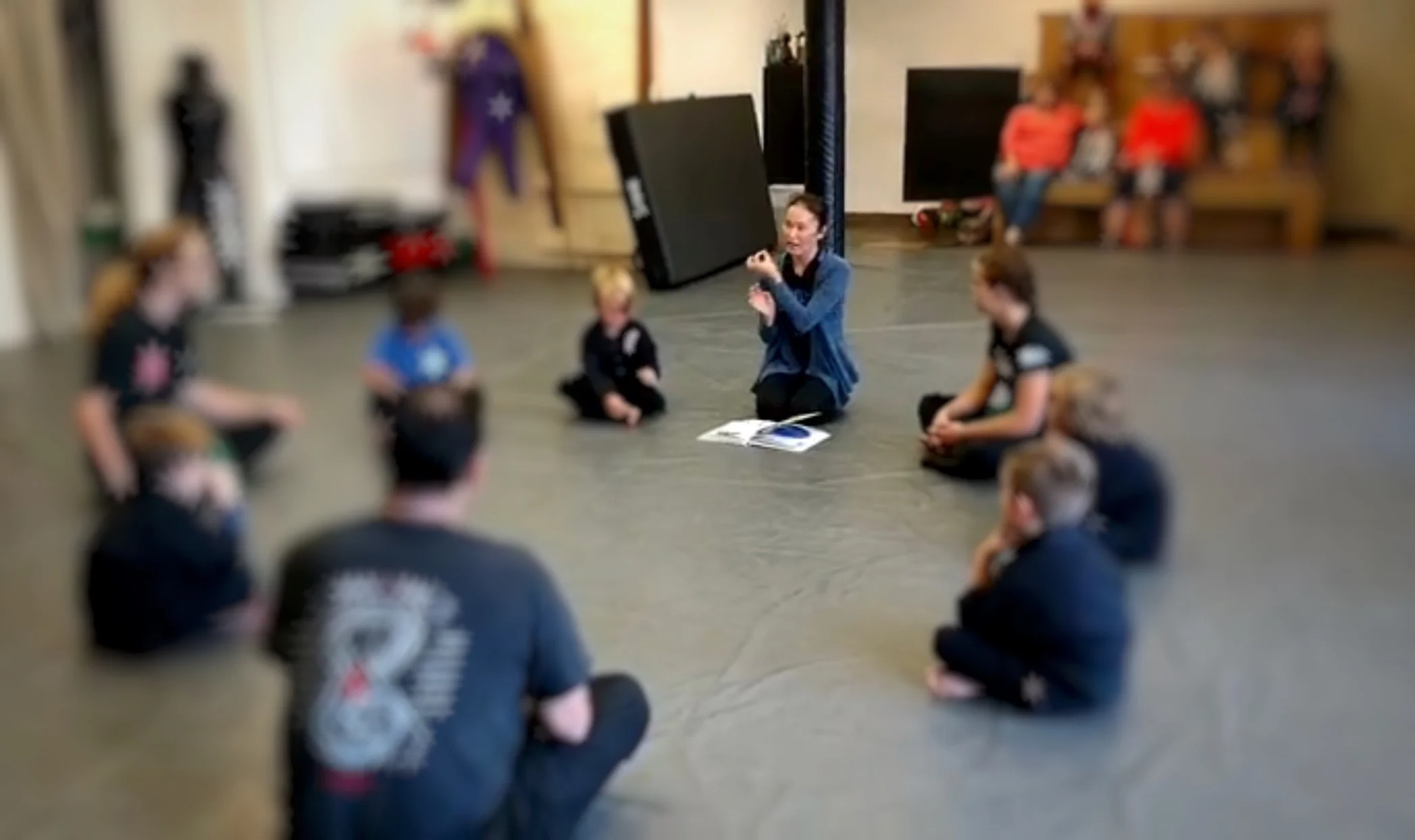 Moon Presentation at Dojō 道場で十五夜のプチプレゼン