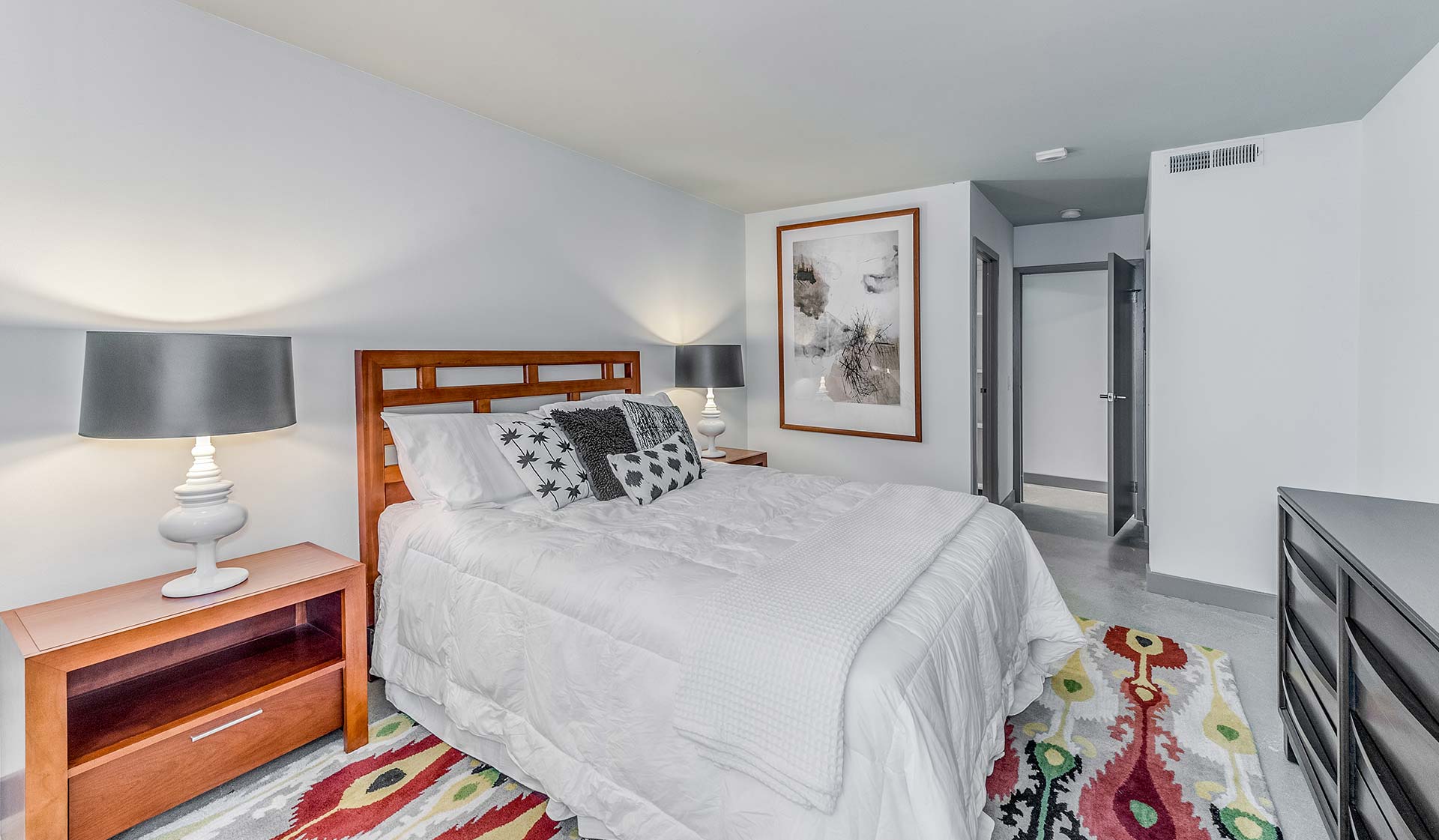 Yorktown_Cambridge_Bedroom_view_3.jpg
