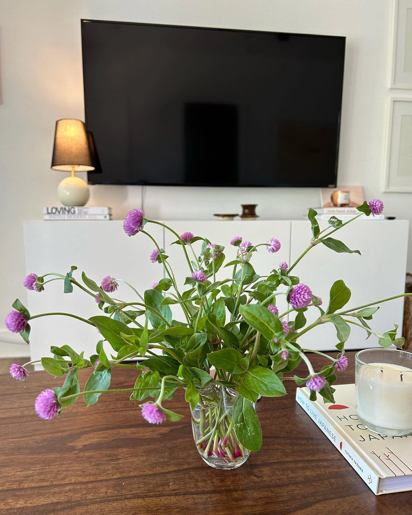 Does anyone know what kind of flowers these are? I think they might be my new favorite. 🪻