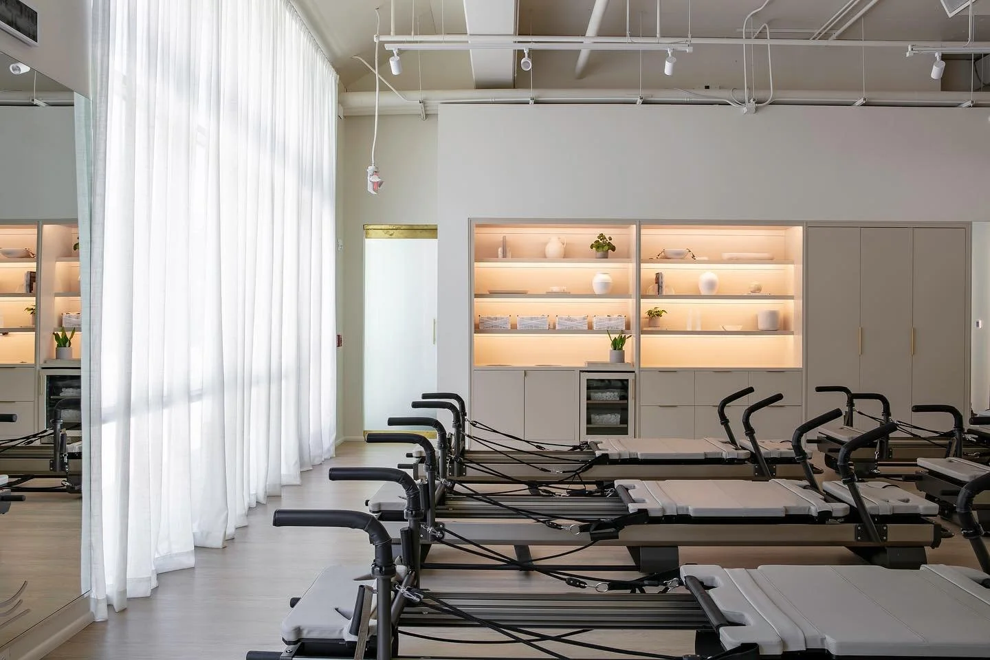 Studio Space ✨ Photographer: @bonseyephotography