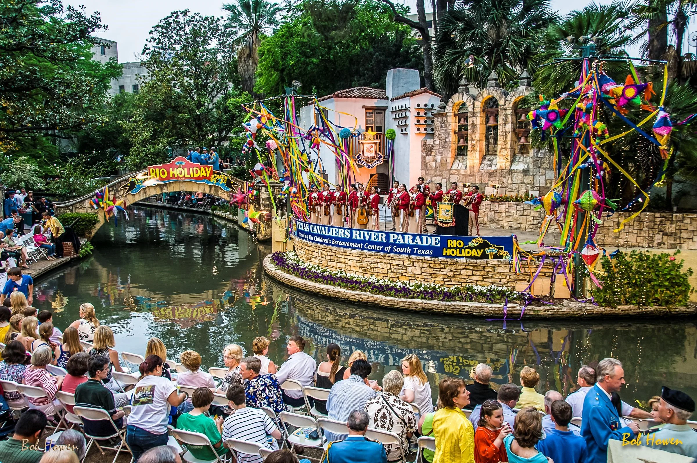 Rio-Holiday-2-Bob-Howen-VisitSanAntonio.jpg